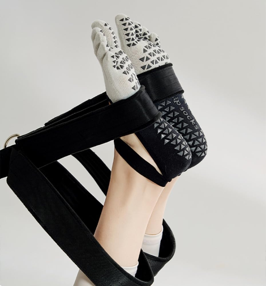 JOWILIN Pilates Socks for Women, Yoga Socks with Non-Slip Grips and Straps, Full Toe Socks for Pilates, Ballet, Pure Barre, Dance