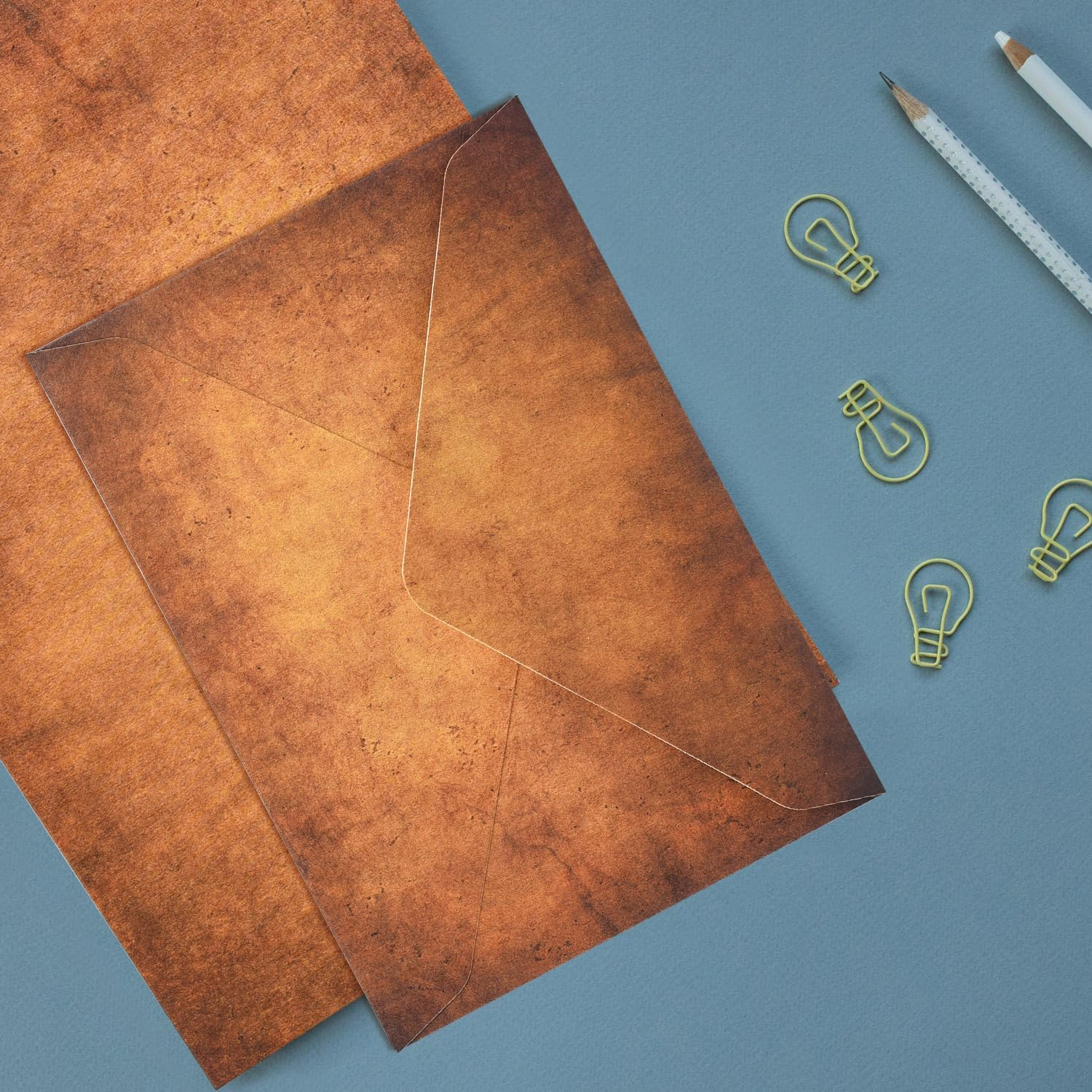 Vintage Stationery Paper and Envelopes Set - 24 Sheets Classic Aged Antique Letter Paper Stationary Set for Writing Letters Invitations with 12 Old Style Kraft Envelopes Rope Retro Accessories Pendant - 6 Style Vintage Paper image number 7