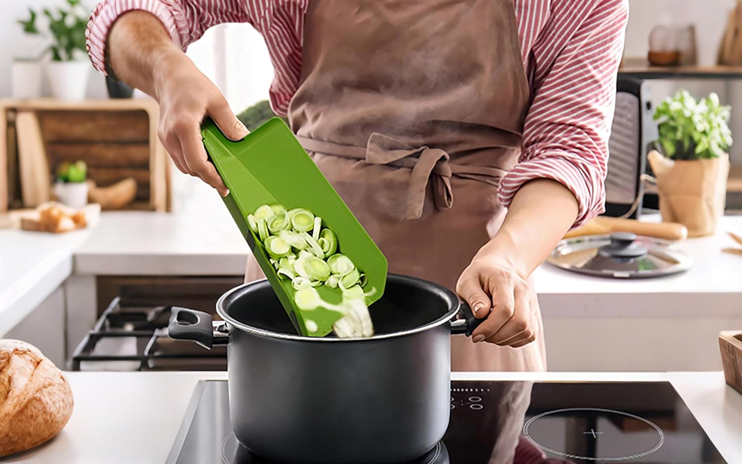 Folding Cutting Board(Green+Gray), Non-Slip Design, Portable, Lightweight, Easy to Clean, Folding, Use to Cut Fruits, Salad, Cakes. Non Slip Surface, Dishwasher Safe (Green+Gray) image number 2