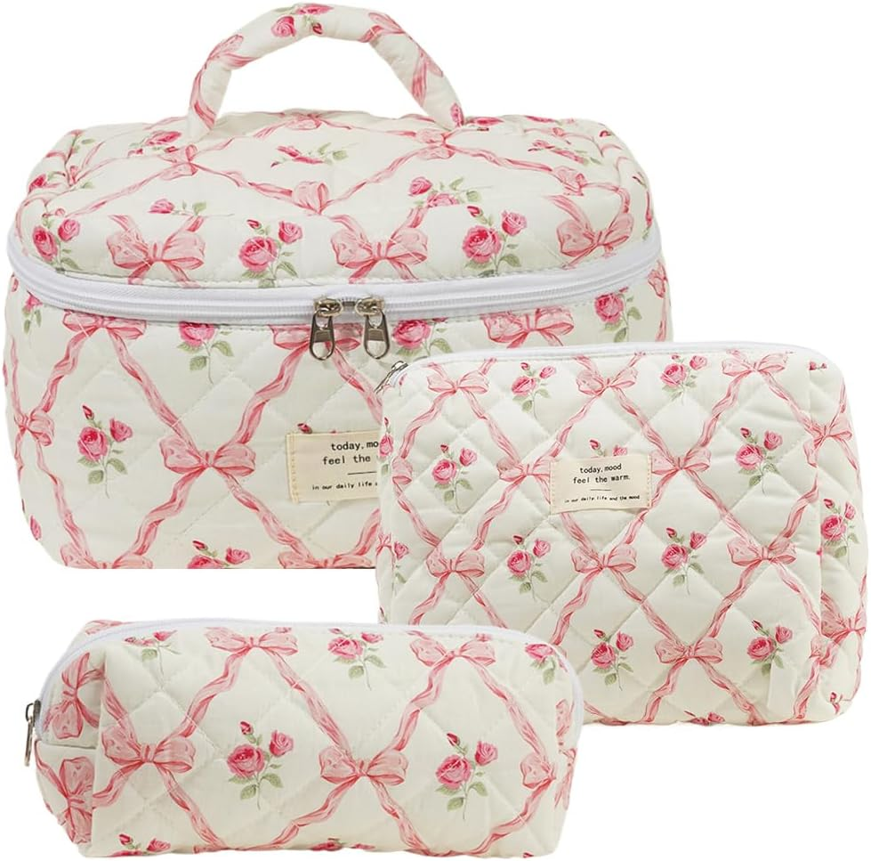 Cessfle Large Capacity Travel Cosmetic Bag Cotton Quilted Makeup Bag Cute Flower Makeup Bag Coquette Aesthetic Cosmetic Bag Large Floral Toiletry Bag for Women&hellip;, 9.75*6.24*6.24In