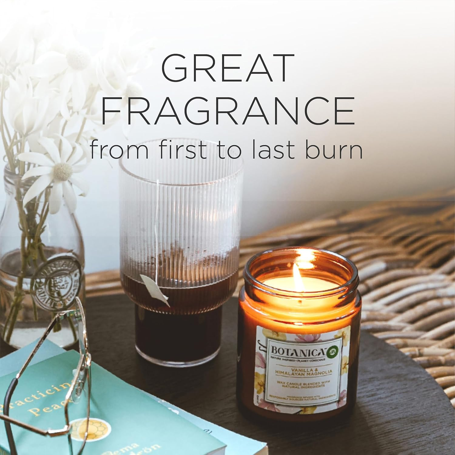 Botanica by Air Wick Vanilla & Himalayan Magnolia Plug-In Twin Refill 2 X 22Ml (Packaging May Vary) image number 4