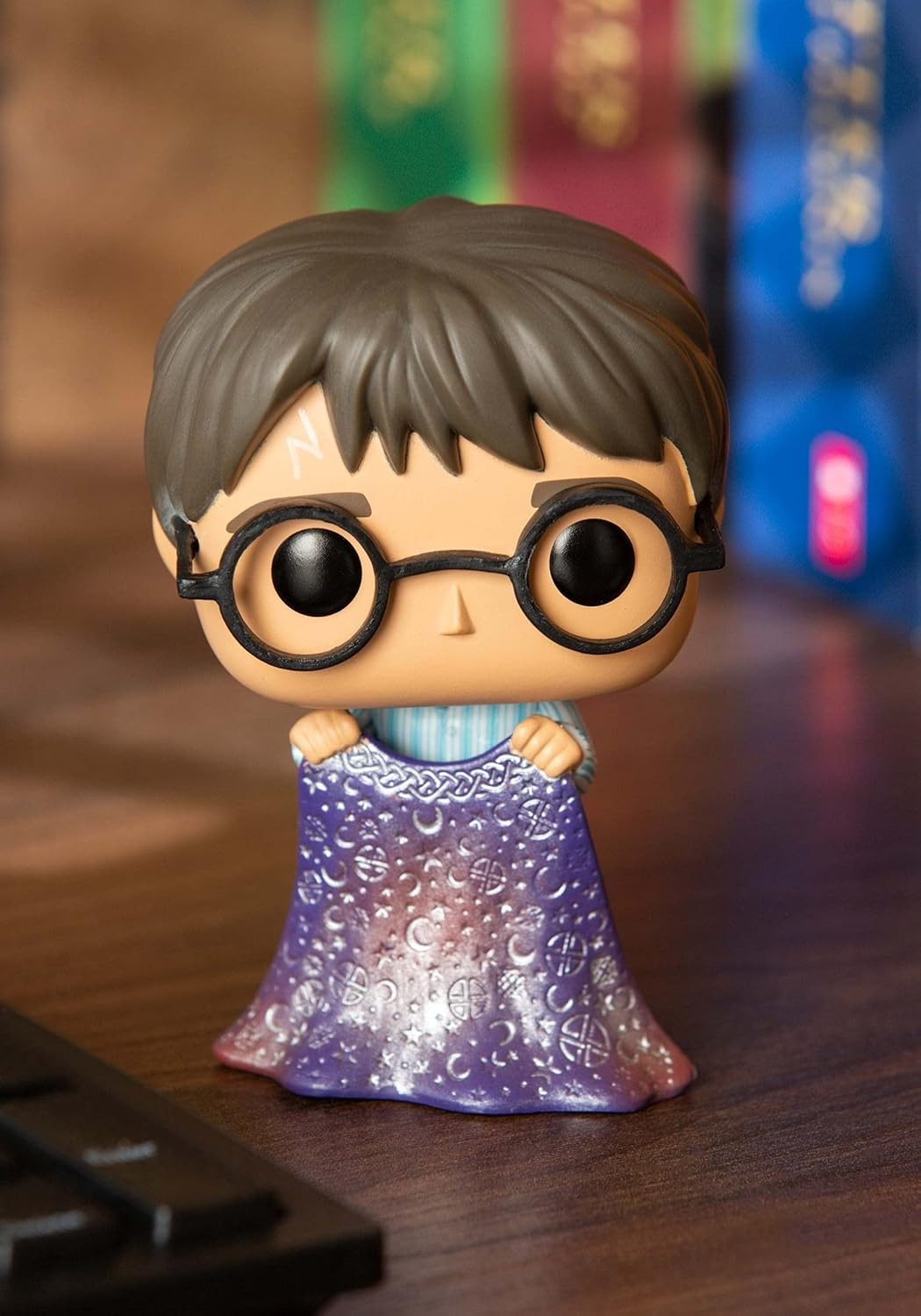 FUNKO POP! HARRY Potter: Harry Potter W/ Invisibility Cloak image number 4