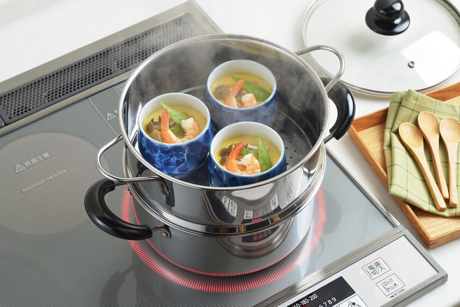 Yoshikawa SJ2967 Double-Handed Pot, Two-Stage Steamer, Stainless Steel, 7.9 Inches (20 Cm), Gas Fire, Induction Compatible, Steamed Food image number 3