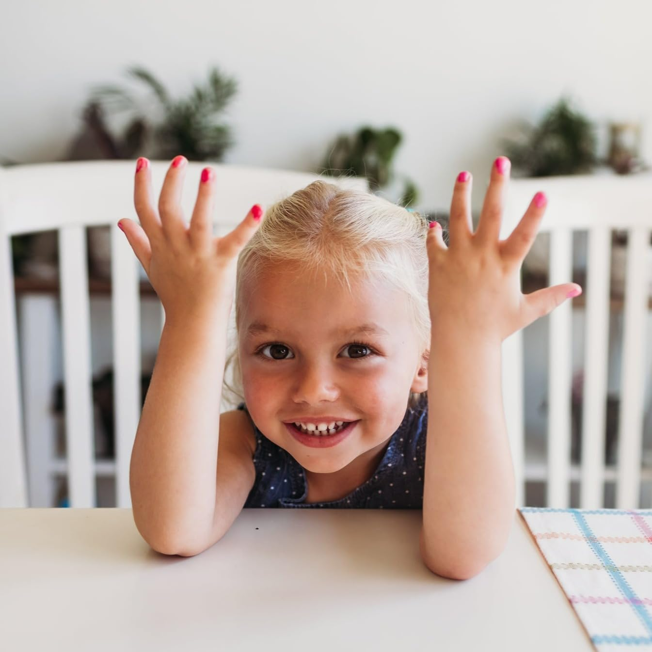 Piggy Paint | 100% Non-Toxic Girls Nail Polish | Safe, Cruelty-Free, Vegan, & Low Odor for Kids | Swirls & Twirls (4 Polish + Nail Art Gift Set) image number 4