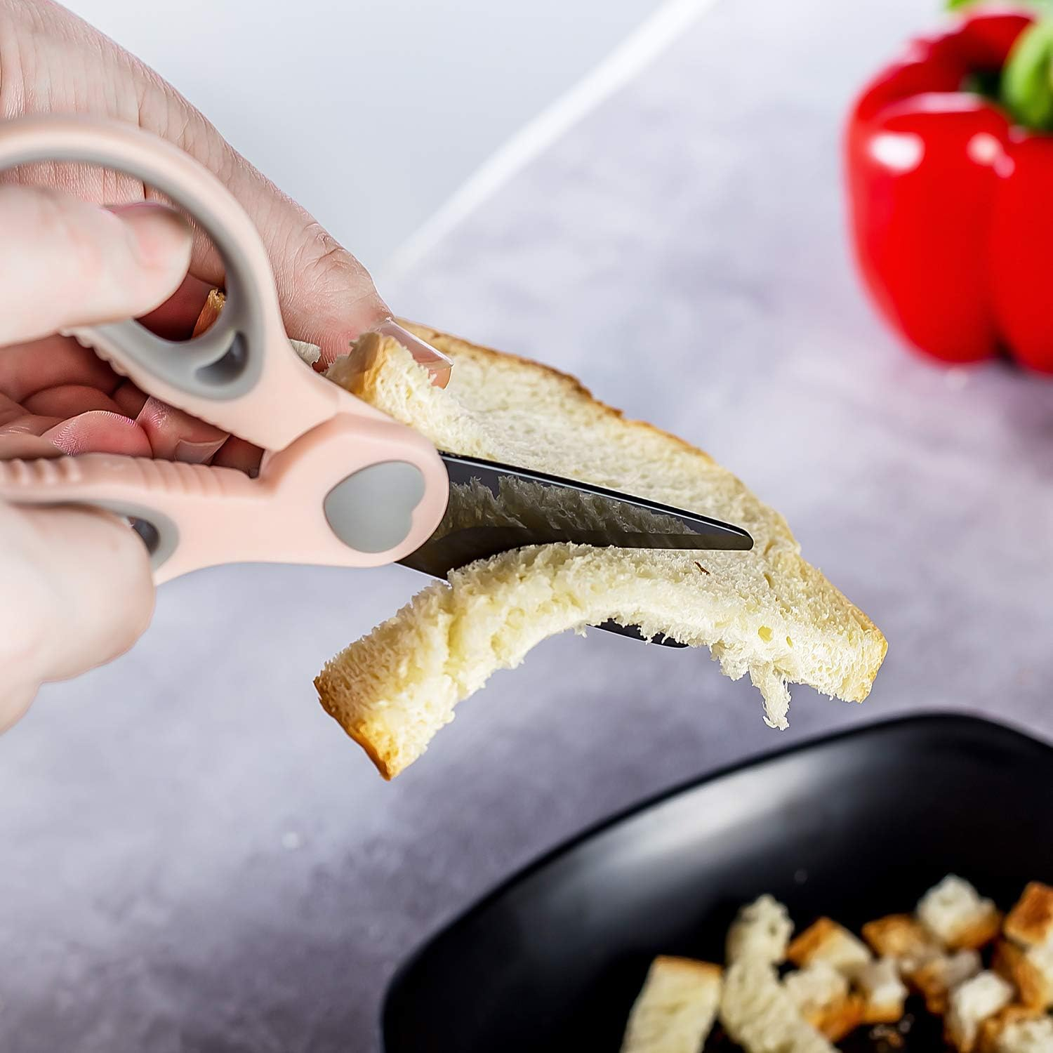 Ceramic Scissors for Baby Food by WELLSTAR, Black Blade Safety Healthy BPA Free Portable Toddler Shears with Protective Cover and Travel Case, 2 Pack image number 2