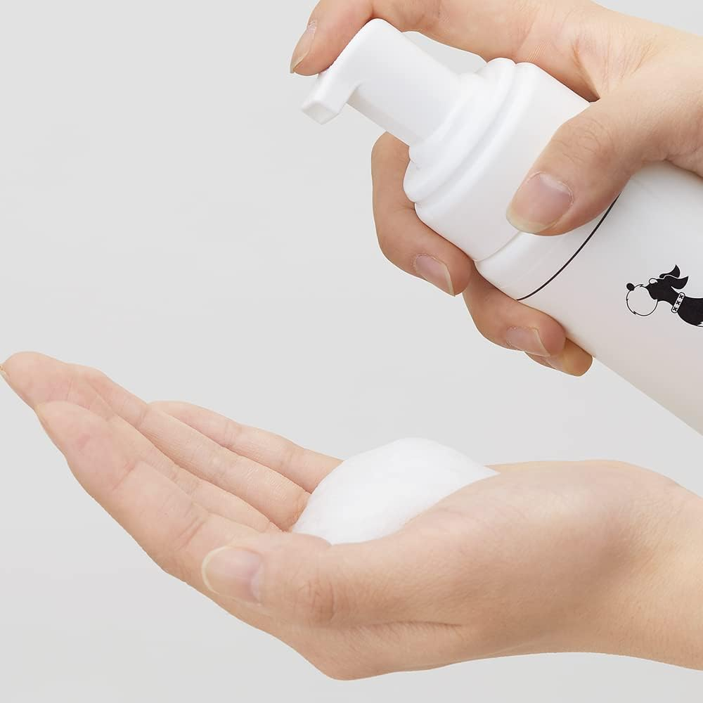 A.P.D.C. Dog Shampoo Other White image number 2