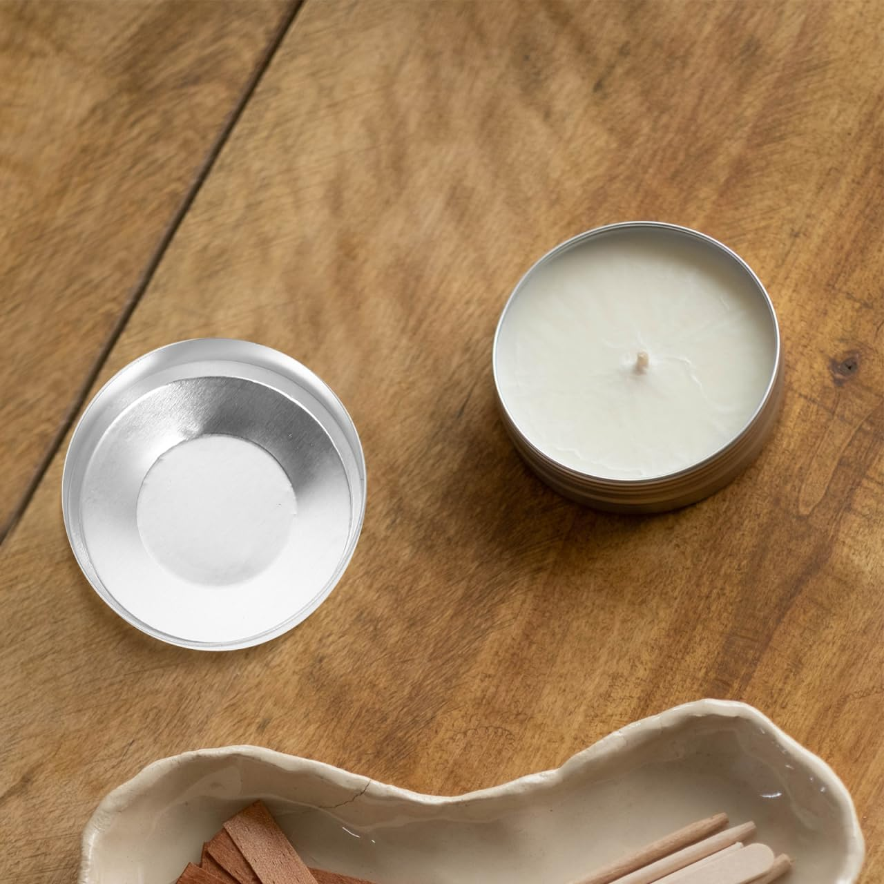 Healifty 200Pcs Tea Light Candle Holders Aluminum Tealight Candle Burning Holders for Candle Holding DIY Making (Silver) image number 3