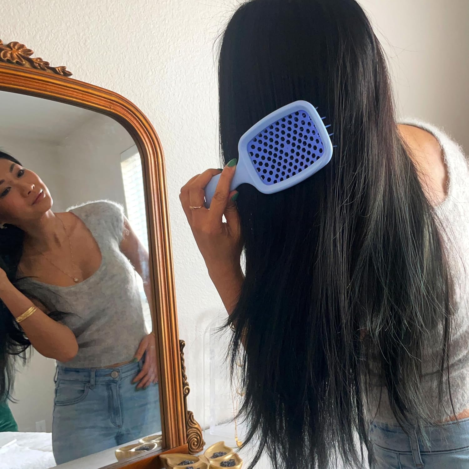 FHI HEAT Unbrush and Unbrush MINI Wet & Dry Vented Detangling Hair Brush, Periwinkle Light Blue - Periwinkle Light Blue image number 3