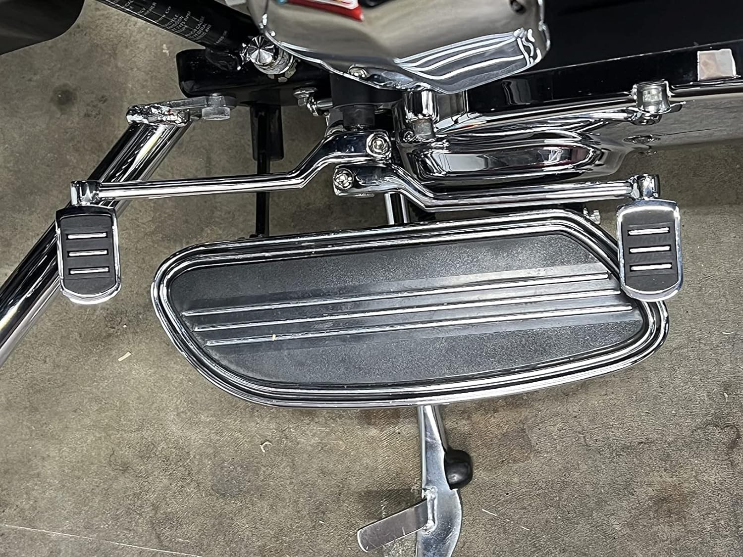 WOWTK Heel Toe Shift Pegs, Front and Rear Levers W/Shifter Pegs for Harley 1986-2017 FL Softail,1988-2024 Touring Road King Road Glide Street Glide Electra Glide and 2008-Later Trike Models image number 1