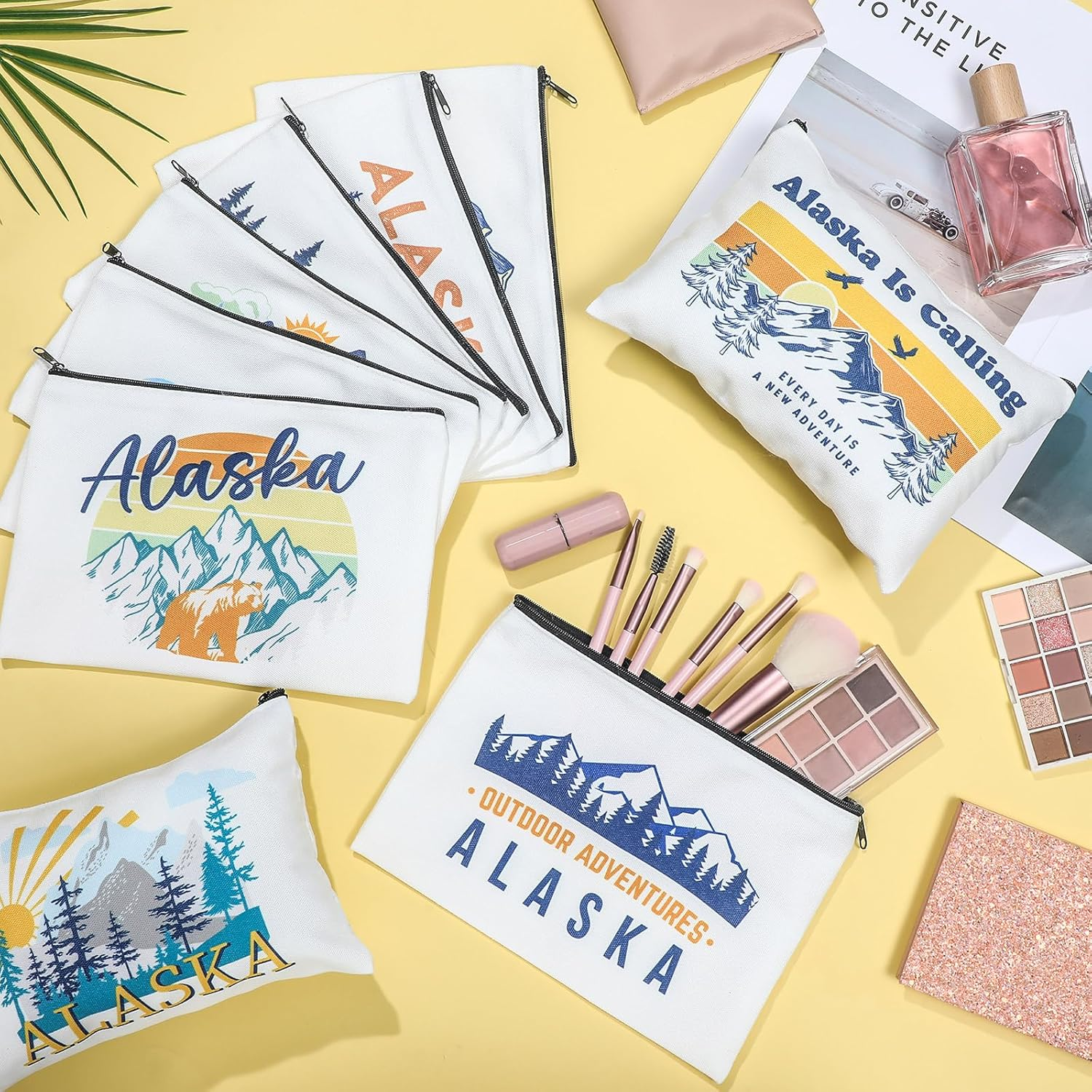 9 Pcs Alaska Cosmetic Bag New York Souvenir Zipper Pouch Los Angeles Souvenir Gifts Italy Paris Broadway Alaska Makeup Purse for Girls Women Traveler Birthday Christmas Party Favors - Camping image number 4