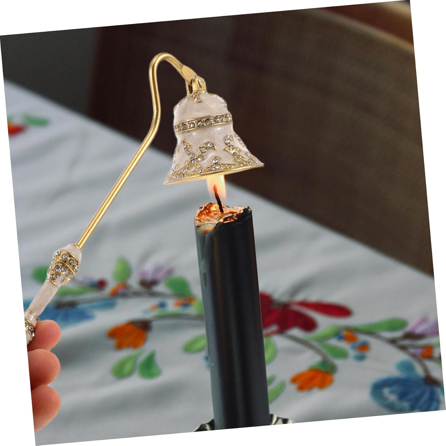PLAFOPE Vintage Metal Candle Snuffer Decorative Wick Extinguisher for Candles Light Long Handle Flame Extinguisher Tool image number 6
