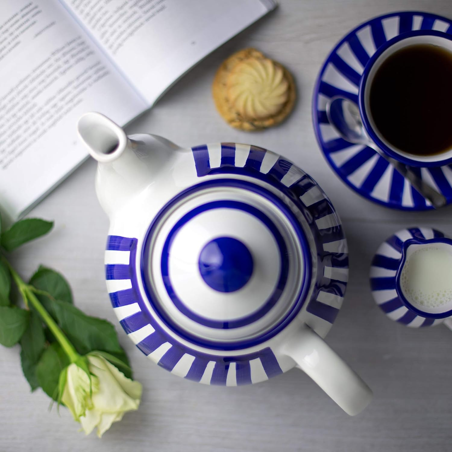 City to Cottage&reg; Navy Blue Striped Large 1,7L/60Oz/4-6 Cup Handmade Hand Painted Ceramic Teapot with Handle and Lid image number 3