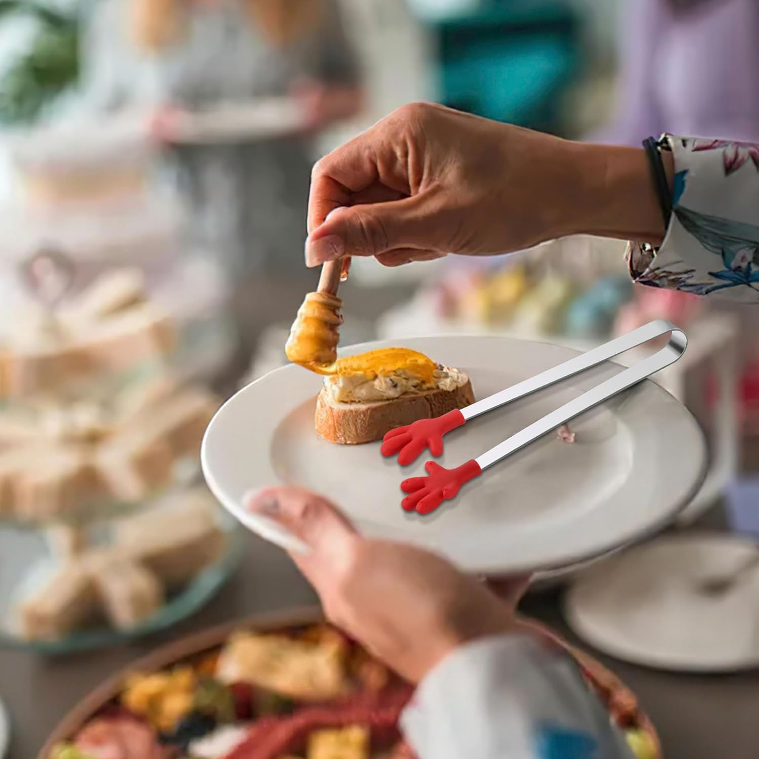 Shindel Small Tongs, 5 Inch Silicone Mini Tongs to Feed Kids, Kitchen Gadgets for Serving Appetizers, Ice Cube, Fruits, Candy, Dessert, Barbecue, Great for Classroom Fine Motor image number 5