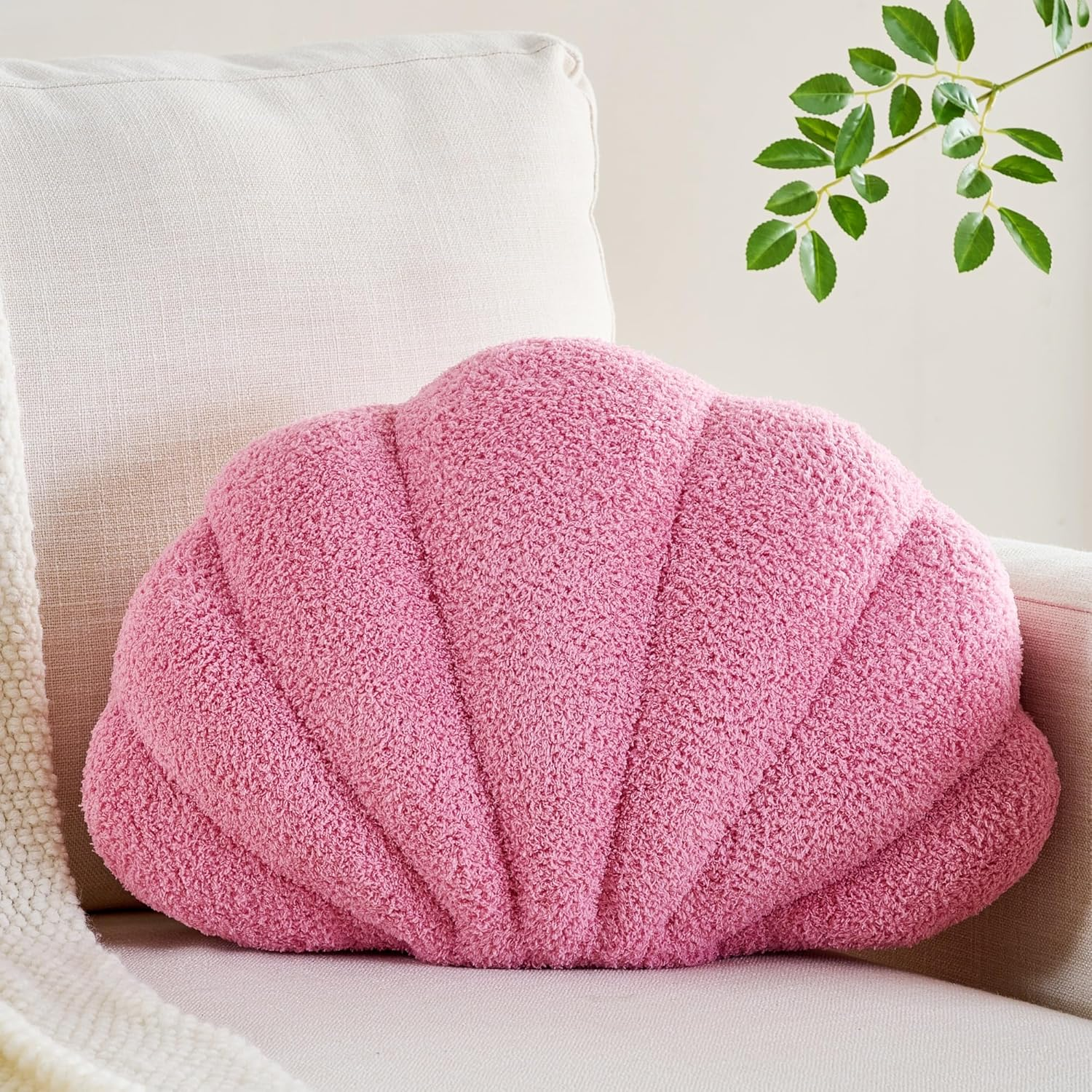 CANGHI Shell Pillow Seashell Decorative Pillow Light Pink Beachy Coastal Shell Shaped Throw Pillows 18X13 Inch Soft Ocean Beach Sea Shell Plush Pillows Cushion for Bed Couch Living Sofa Room Decor image number 5
