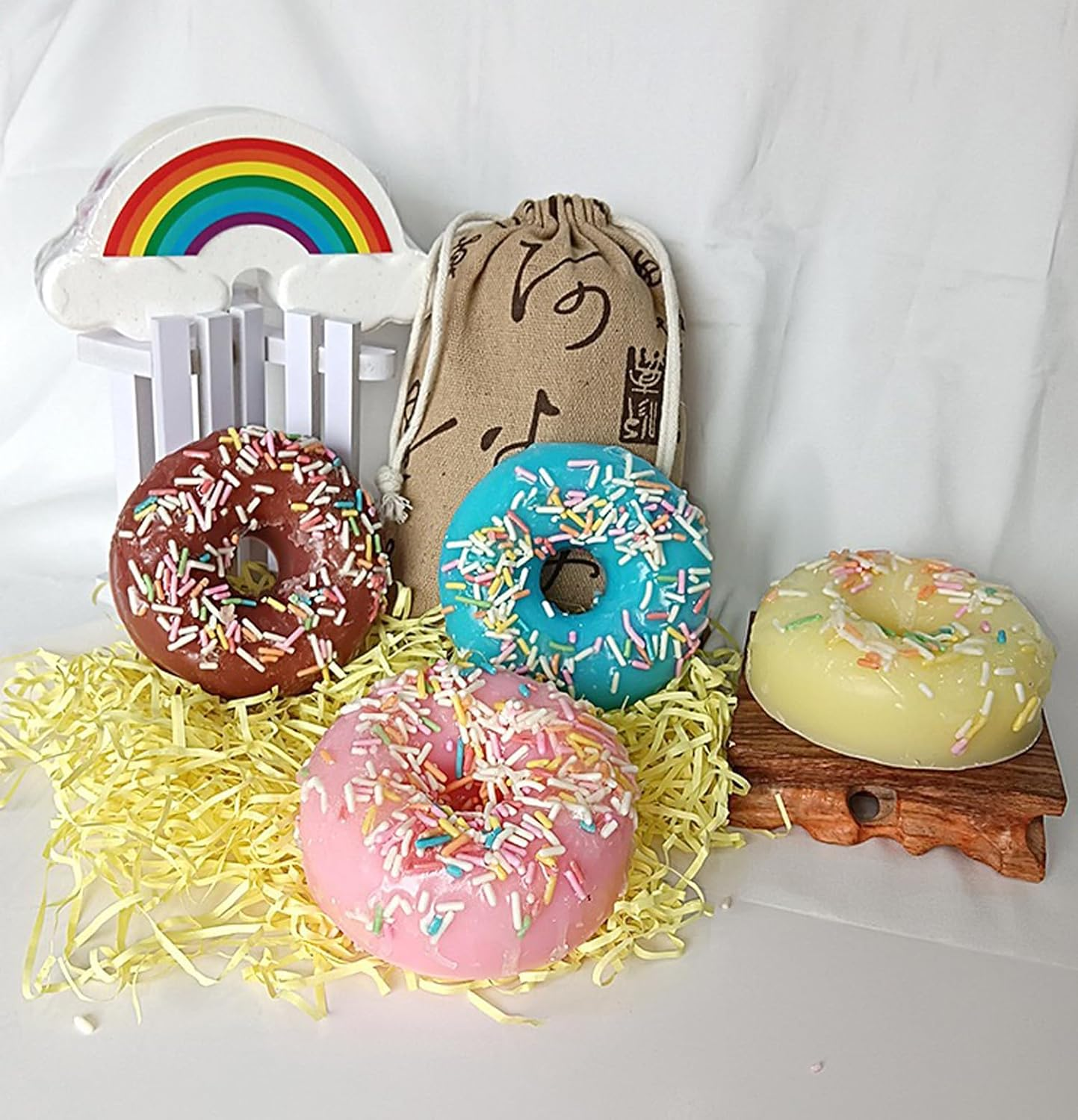 Donut Shape Scented Botanical Bath Soap Bar,120G Handmade Essential Oils Dougnut Clean Toning Soap for Kids,Face Body Moisturizing Artisanal Soap with Blistering Net(Pink) image number 5