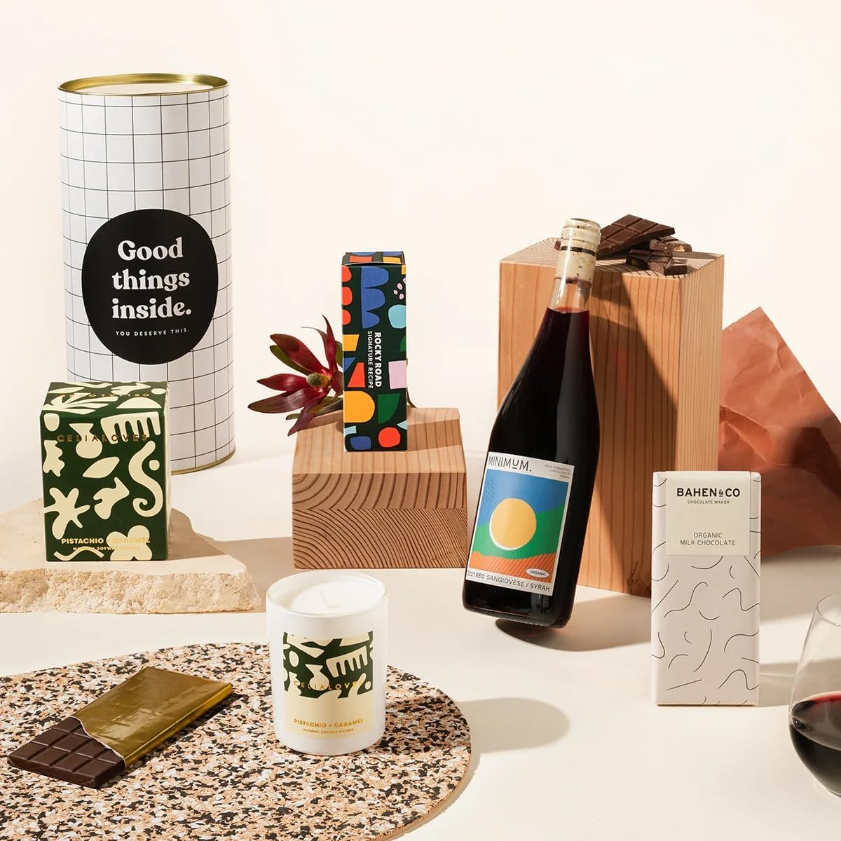 Gourmet Wine, Sweets and Candle Gift Hamper | Joyous Jordan Gift Box by Good Day People | Premium Gourmet Hamper with Wine Choice or Non-Alcoholic Sparkling, Bahen & Co Chocolate, Bramble and Hedge Nougat and Black Blaze Scented Candle &ndash; Great as for Birthday Gifts, for Anniversaries & Celebrations (White Wine)