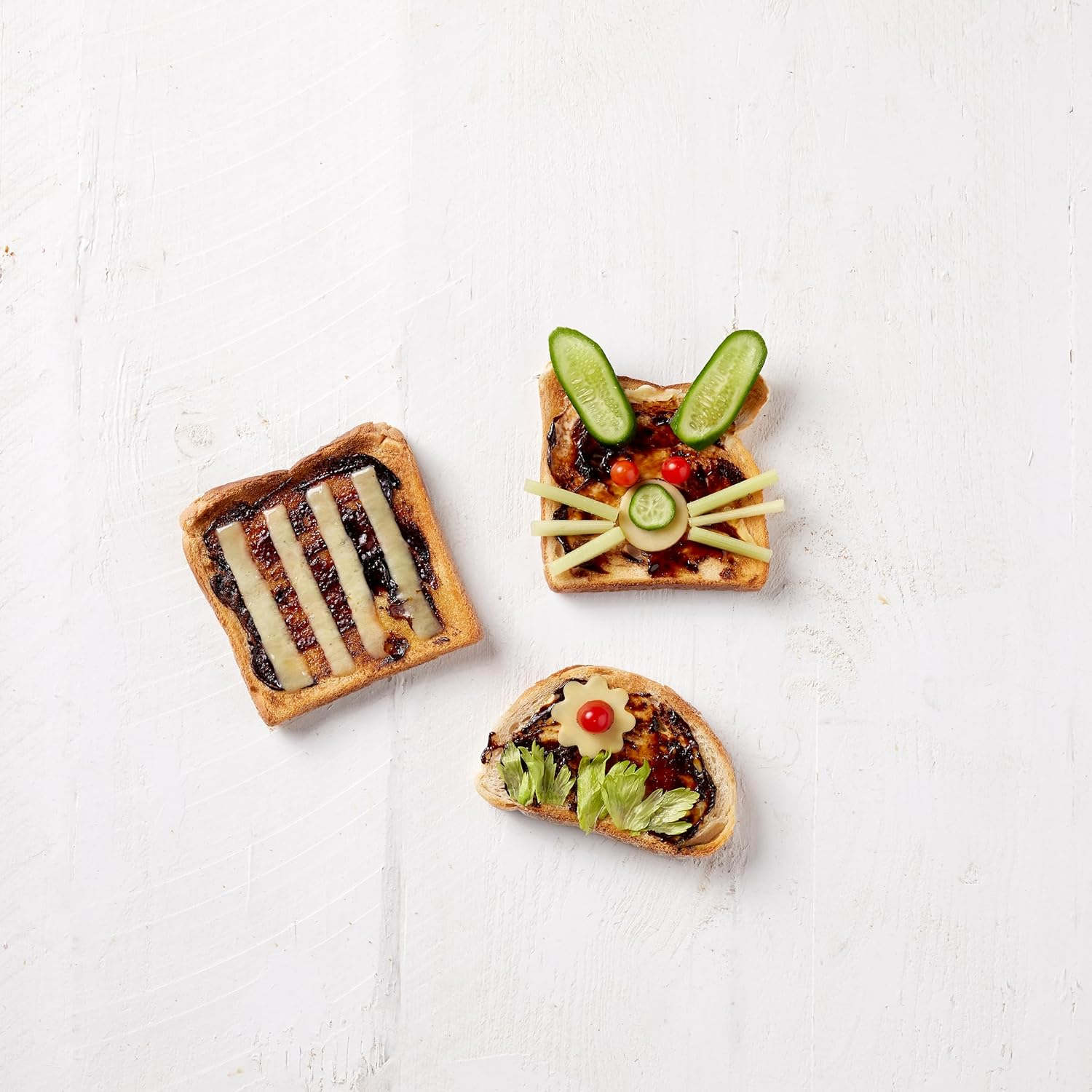 VEGEMITE Yeast Extract Savoury Spread, 220G image number 4