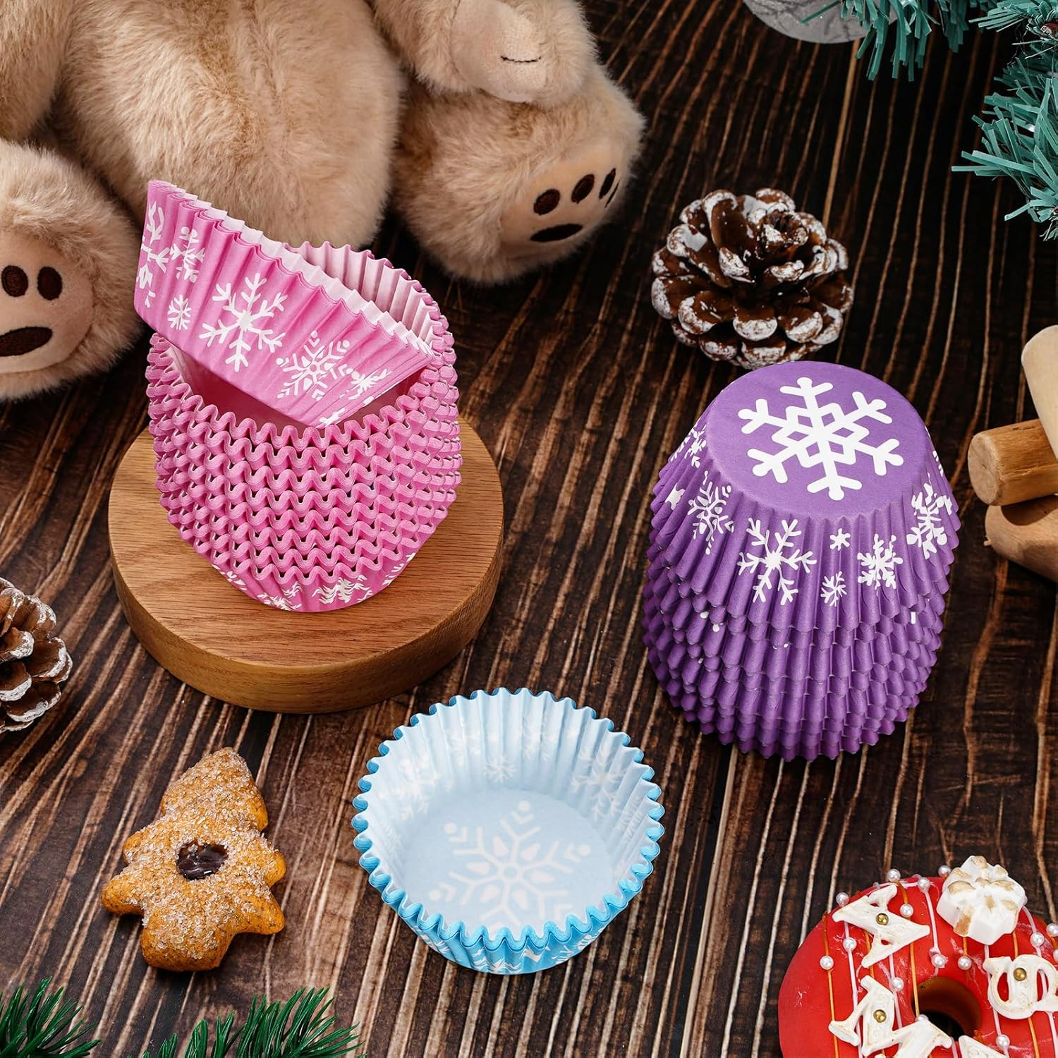 Whaline 600Pcs Winter Cupcake Wrappers Snowflake Cupcake Liners Pink Blue Purple Baking Liners Disposable Christmas Paper Muffin Cups for Home Kitchen Party Supplies, 2 X 1.2 In image number 6