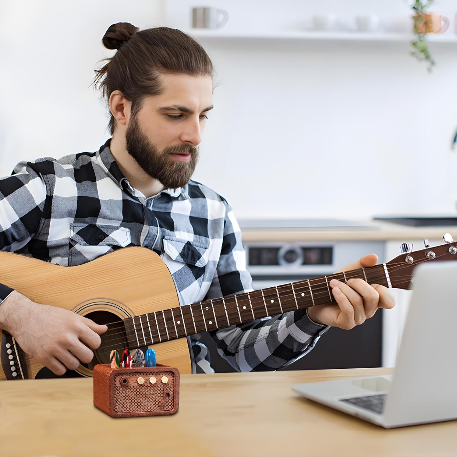 Guitar Accessories, Sapele Wood Electric Guitar Amp Shaped Guitar Pick Holder, Guitar Players Guitarists for Picks Storage and Display image number 2