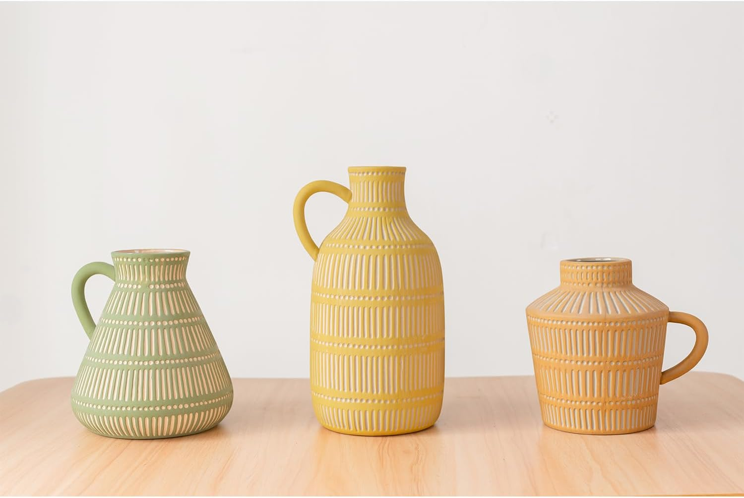 Green Ceramic Boho Vase, Distressed Farmhouse D&eacute;cor, Pottery Decorative Flower Vase for Home Decor, Table, Living Room Decor, Shelf Decor 6 Inches