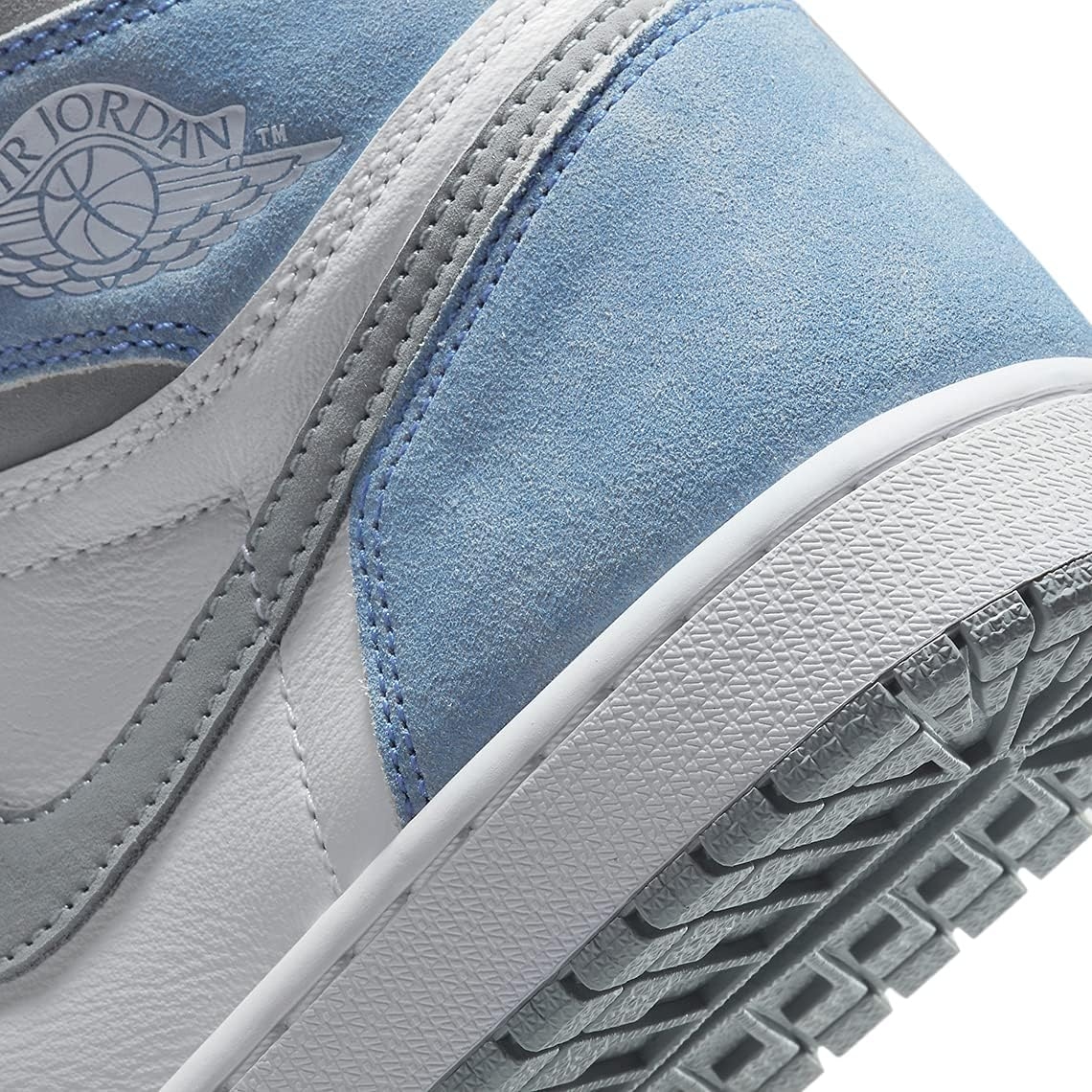 Retro High OG Air Jordan 1 'Hyper Royal' (2021) image number 4