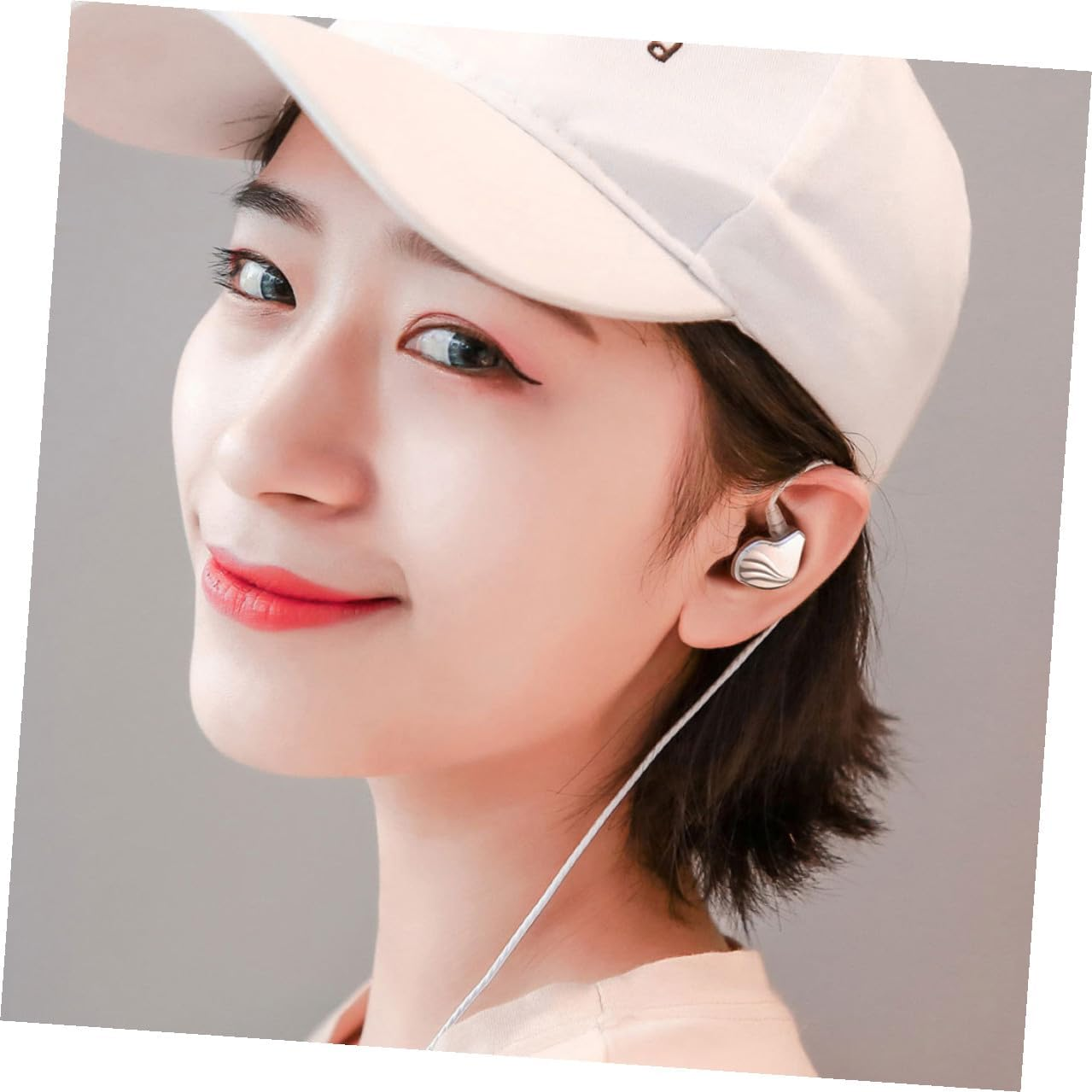 JEWEDECO Plug In-Ear Earphones Heavy Bass Wired Headphones for Mobile Tablets Lightweight Noise Isolating Comfortable Fit Cord Earbuds image number 2