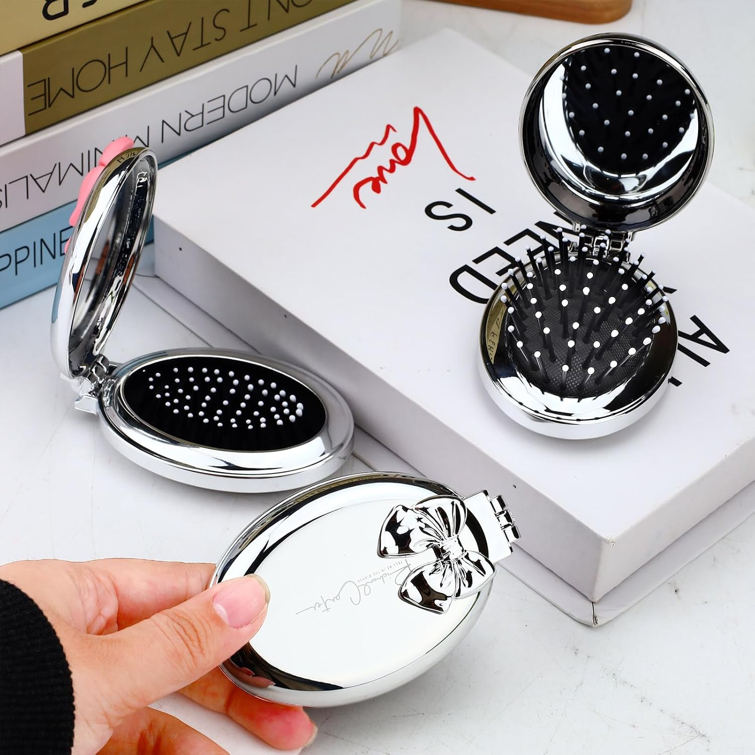 Yitexin 3 Pack Travel Size Folding Hair Brush with Pocket Mirror, Foldable Small Hairbrush for Women Men, Compact Paddle Brush Air Cushion Comb for Detangling Massage (Bowknot, 2 Colors) image number 6