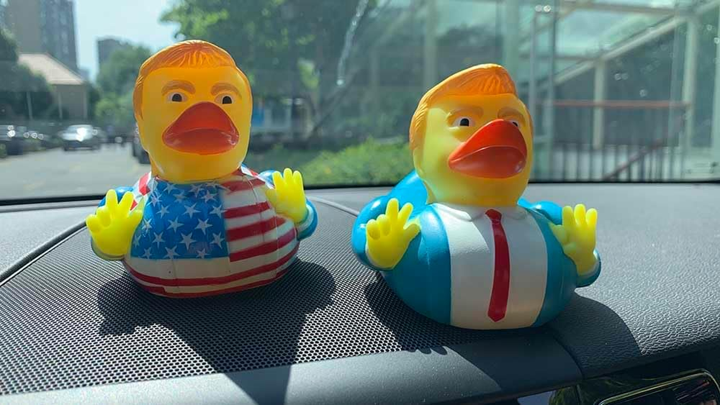 Donald Trump Flag Rubber Duck Decoration - Ornament for Car Dashboard or Bath, with Flag in Hand image number 2