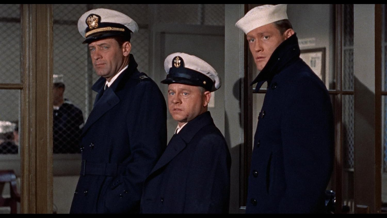 The Bridges at Toko-Ri (Special Edition) [Blu-Ray] image number 2