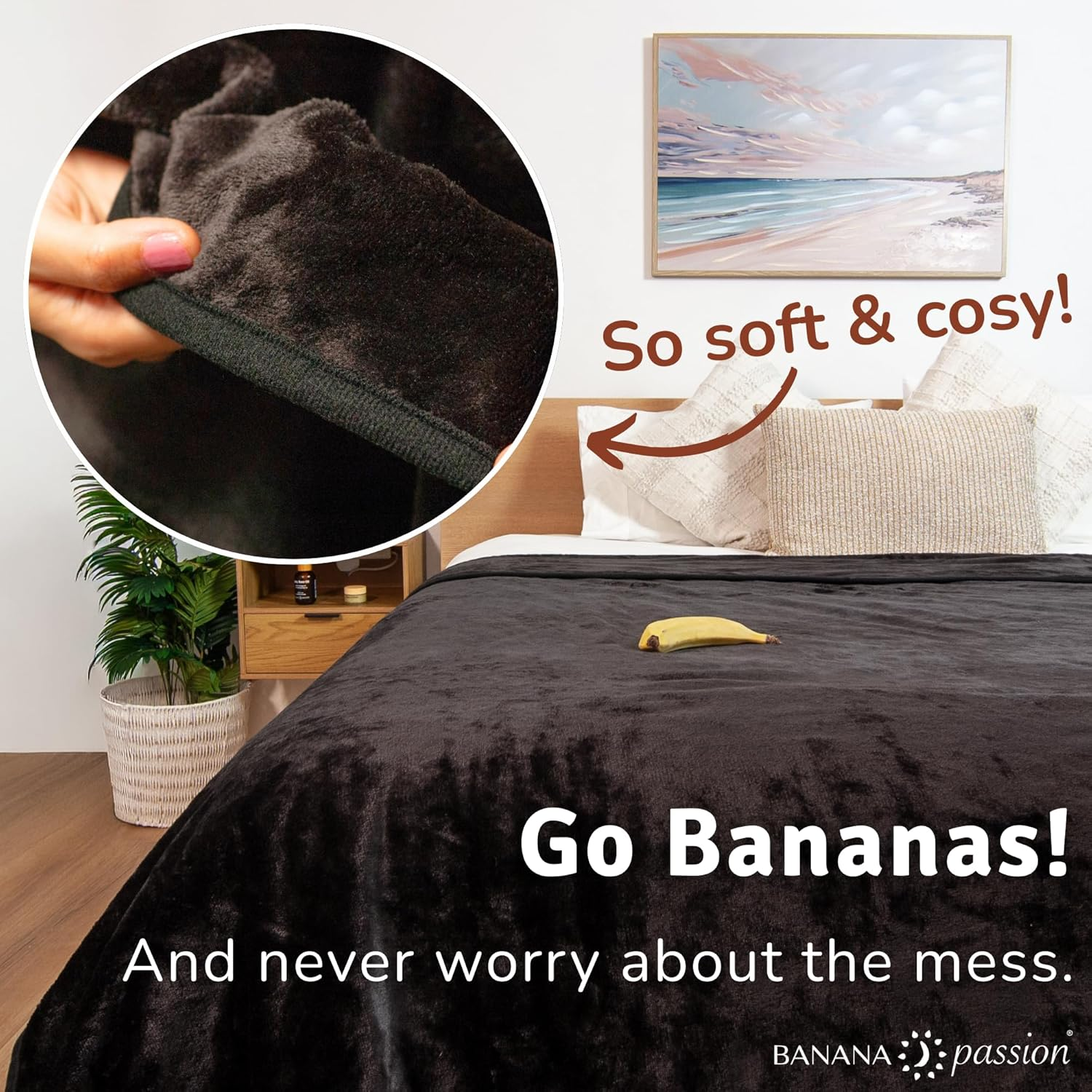 Velvety Waterproof BLACK Bed Blanket - XL 200 X 140 Cm - Reversible Fleece Throw, Absorbent Leak-Proof Mattress Protector for Queen or Double Bed image number 3