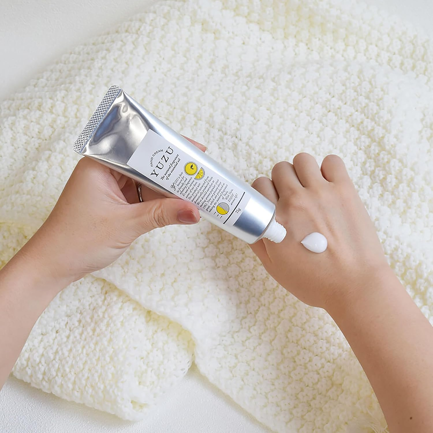 Daily Aroma Japan Yuzu Hand Cream 75G image number 1