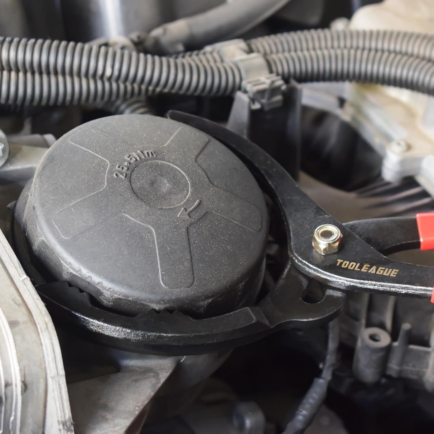 TOOLEAGUE 12" Adjustable Oil Filter Pliers, Oil Filter Wrench Removal Tool for Most Cars,Trucks,Engine Filters(1 Pc) image number 5