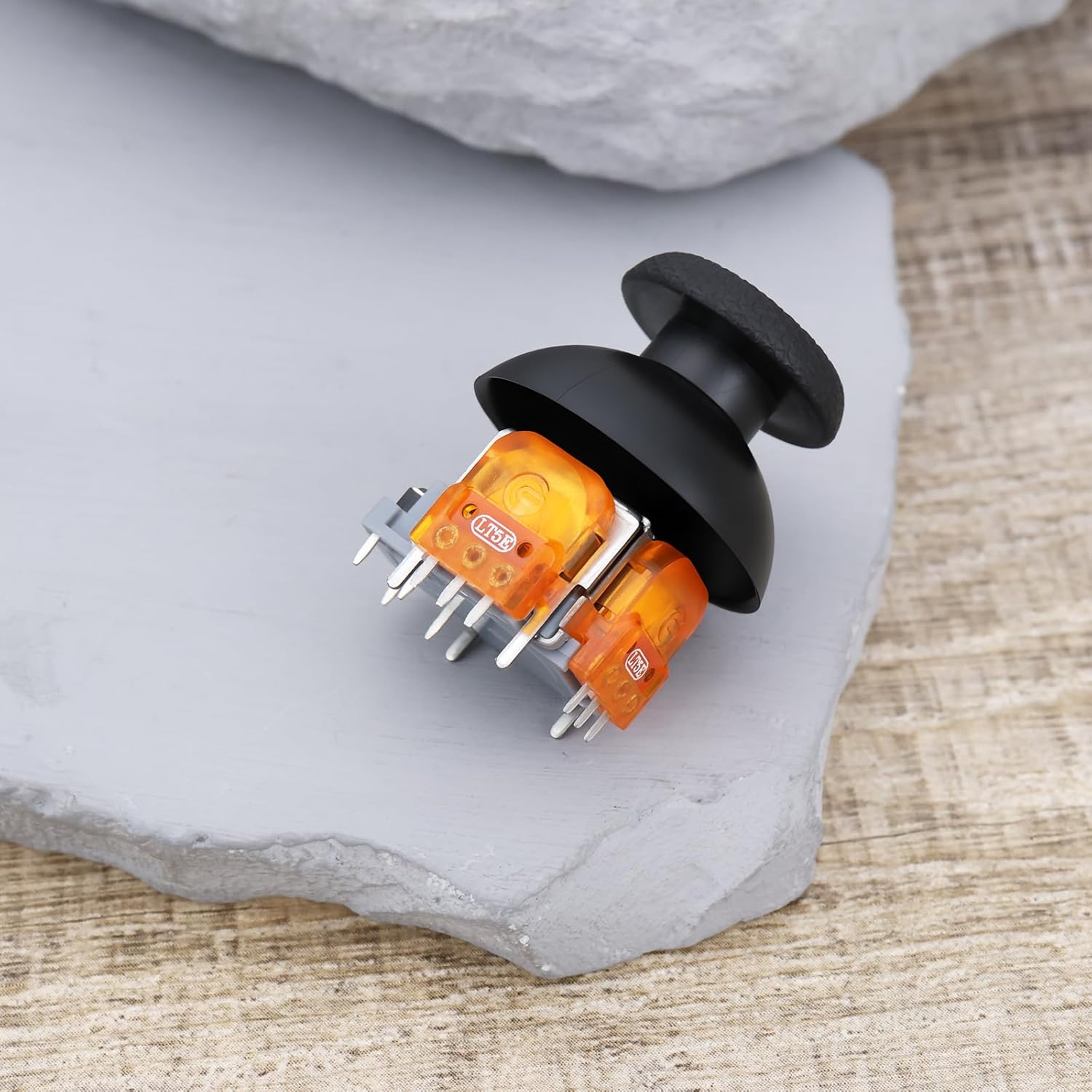 Emagtech 2Pcs TMR Hall Effect Joystick & Thumbsticks Caps Compatible with PS5 Controller image number 3