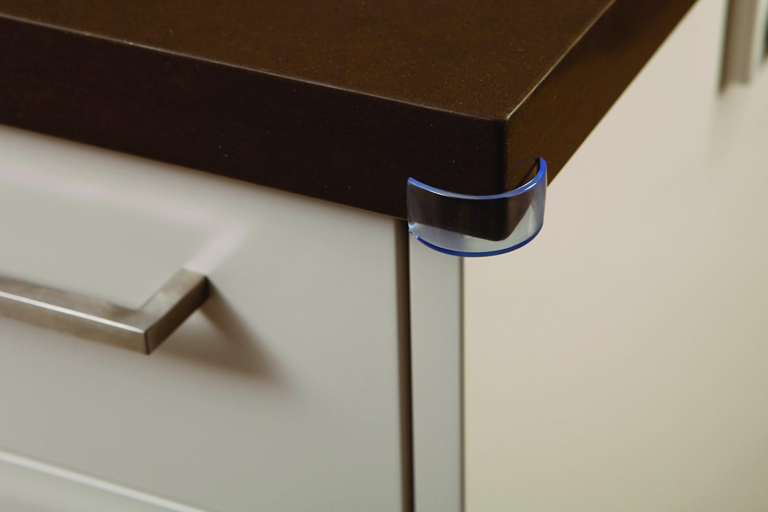 Dreambaby Corner Protectors (Pack of 8, Transparent) image number 3