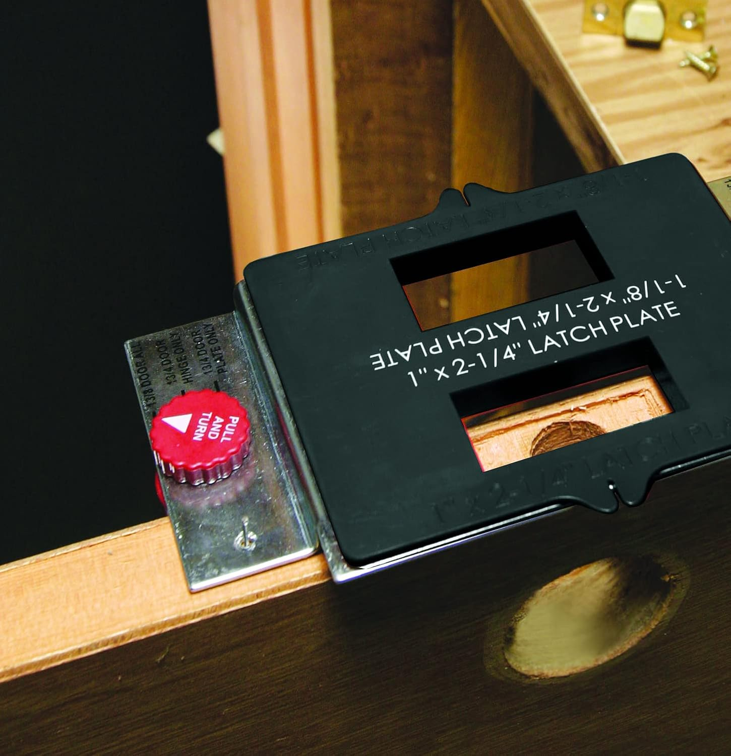 Milescraft 1220 Hinge Mate350 ? Complete Hinge Installation Kit, Cut Hinge Mortises on Doors, Jambs, Latches, Strike Plates, Includes All Hardware for 1-3/8&rdquo; & 1-3/4&rdquo; Doors & 2-1/2&rdquo; in to 4.5&rdquo; Hinges image number 3