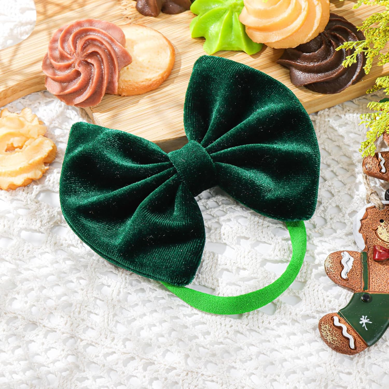 ONENINEDREAM Christmas Velvet Baby Girls Bows Elastic Nylon Headbands Red Green Handmade Christmas Newborn Bows Hairbands Infants Toddlers Hair Accessories image number 3
