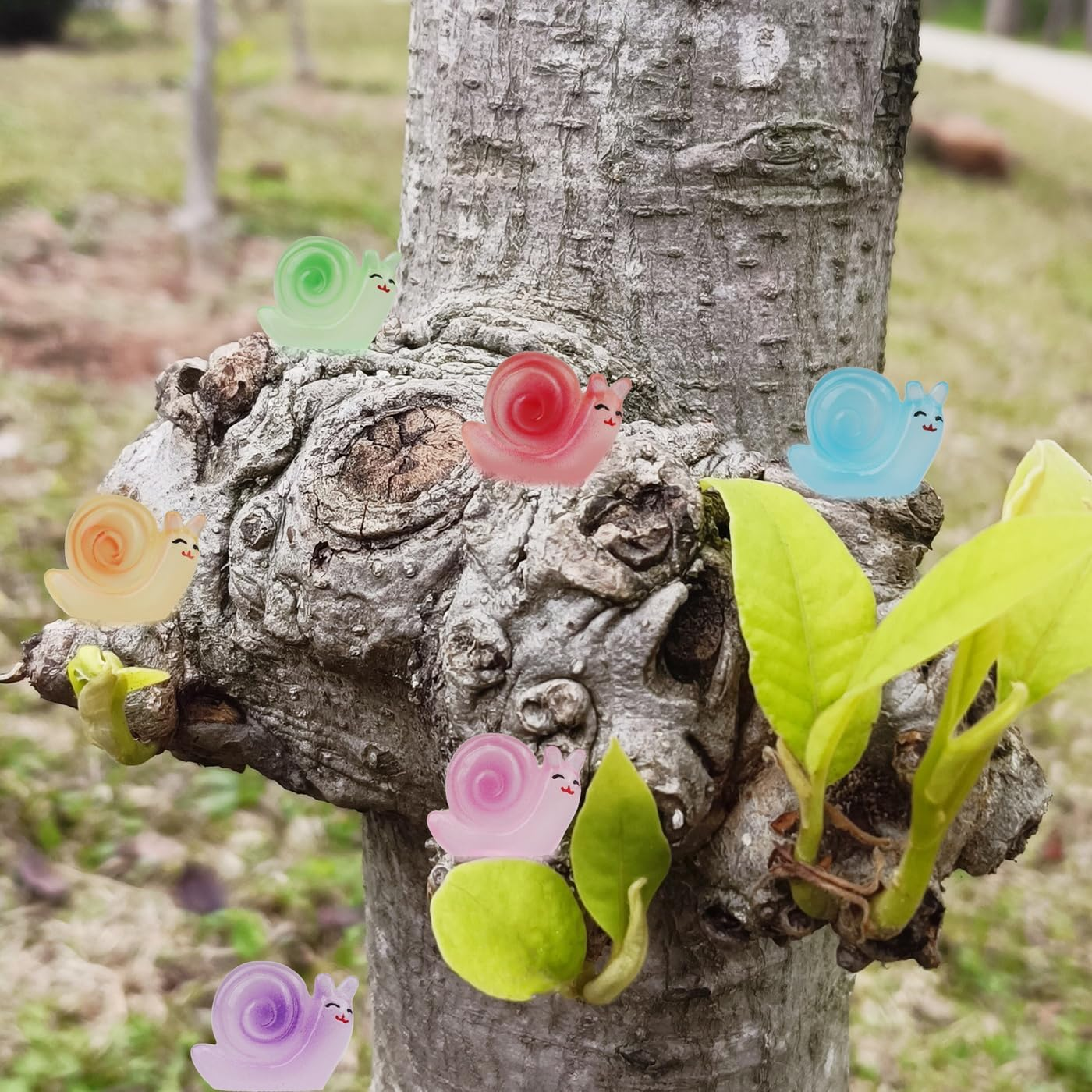 30 Pcs Mini Resin Animals Outdoor Luminous Snail Miniatures Garden Landscape Home Accessories 0.8X0.7 Inch Snails Figurines Party Decoration image number 1