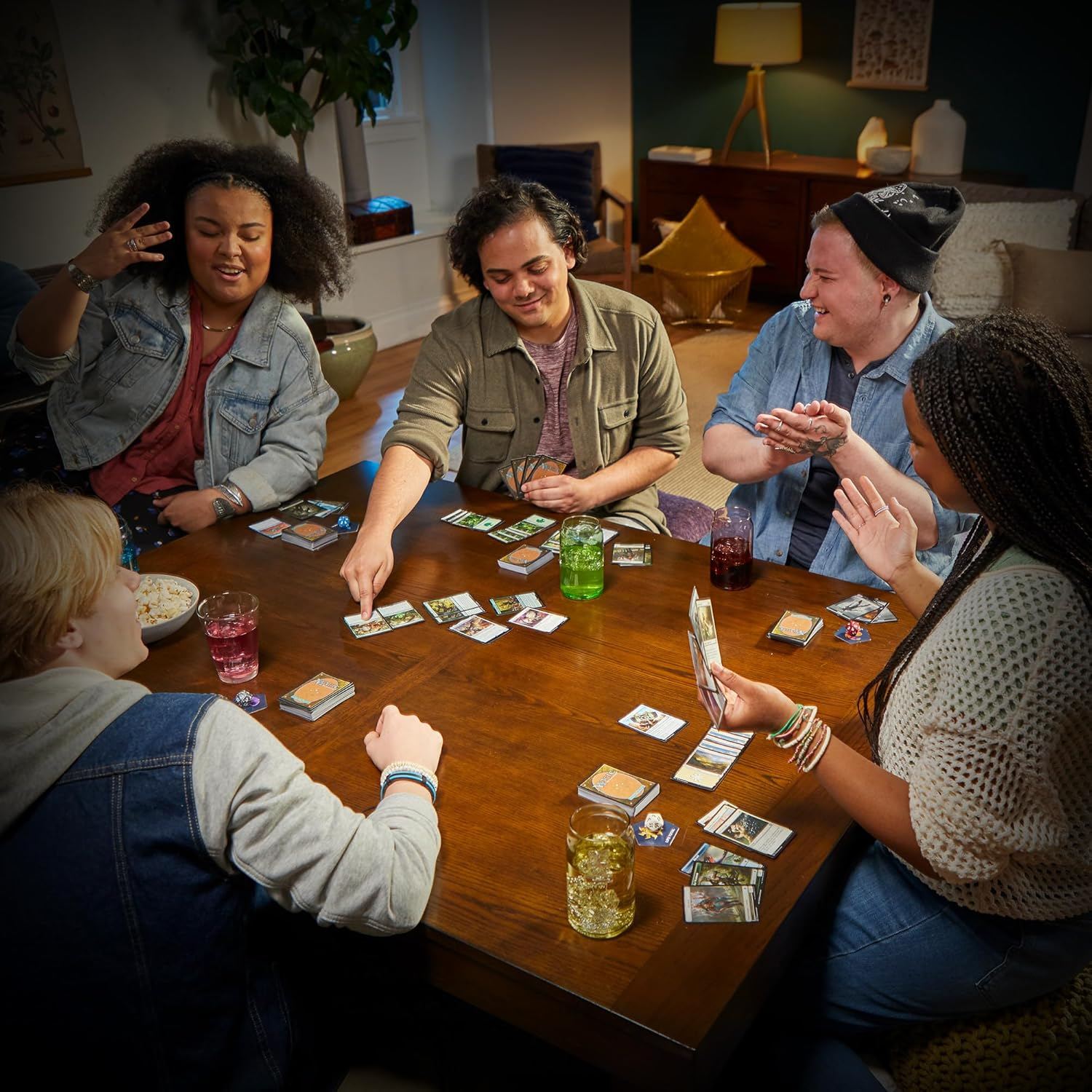 Magic: the Gathering Fallout Commander Deck - Scrappy Survivors (100-Card Deck, 2-Card Collector Booster Sample Pack + Accessories)