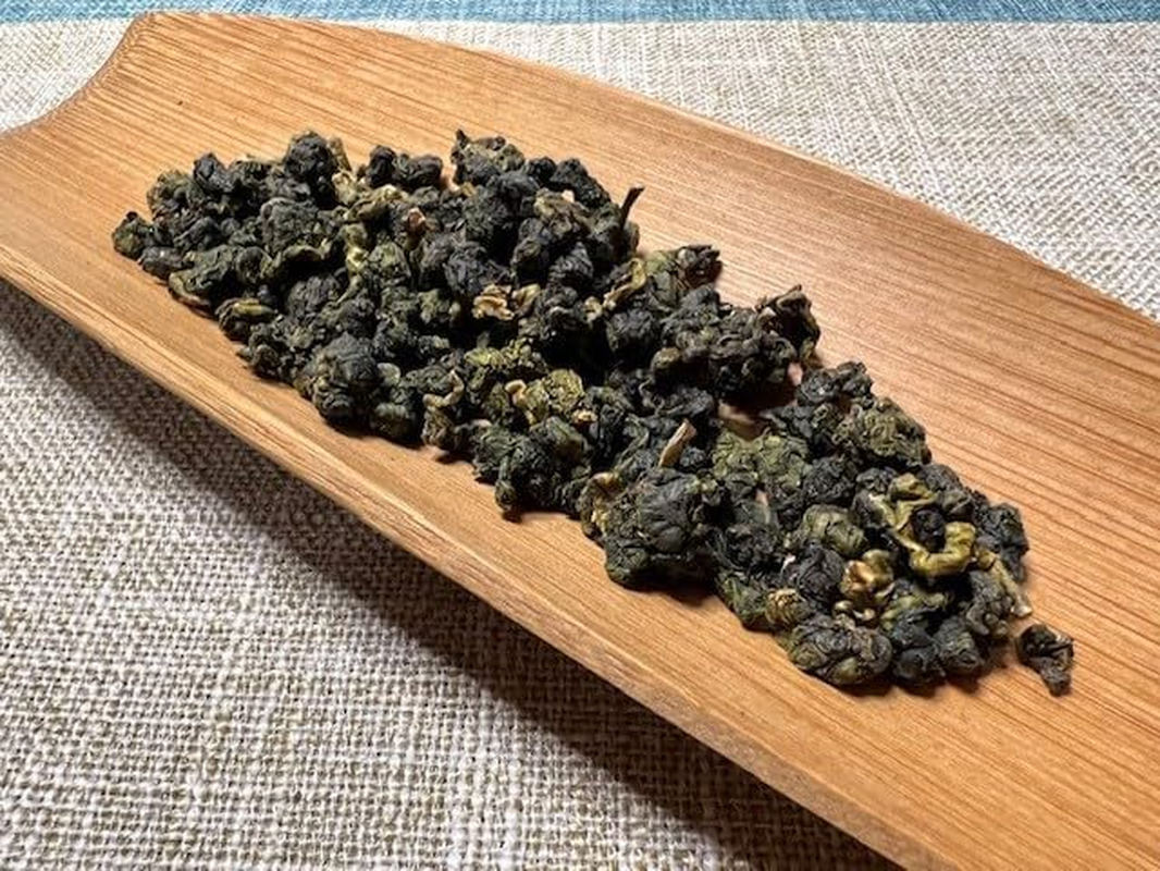 Li Shan High Mountain Oolong Tea 125G 2000 Meters above High-Altitude Pollution-Free Loose Leaves Premium Healthy Tea Beverage image number 1