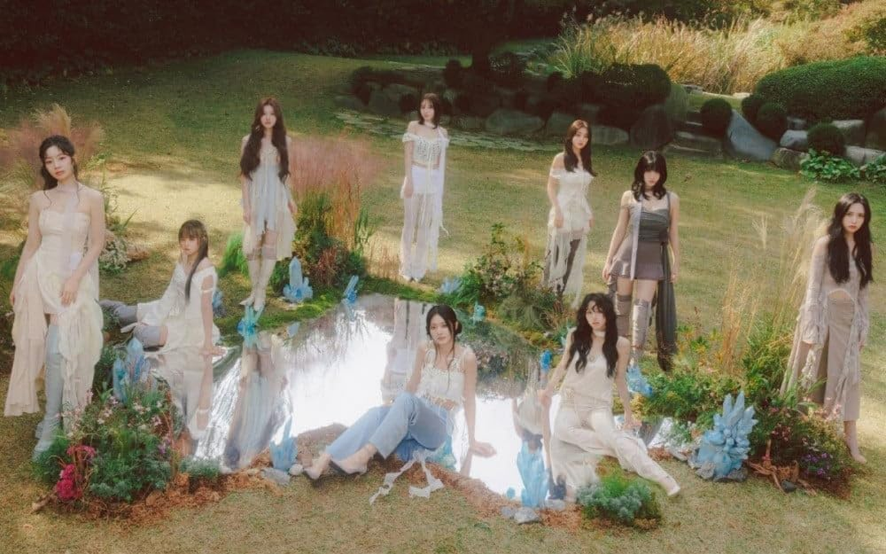 Twice with You-Th 13Th Mini Album Standard Version Cd+Letter Poster+Photobook+Photocard+3Cut Photo+Film Photocard+Sticker+Tracking Sealed TWC (Forever Version) image number 3