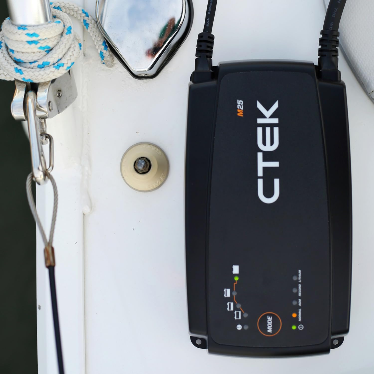 CTEK M25, Battery Charger and Power Supply 25A 12V for Larger Marine Batteries, Battery Tender and Maintainer, 12V Lithium Ion Battery Charger for Boats, with Reconditioning and AGM Modes image number 6