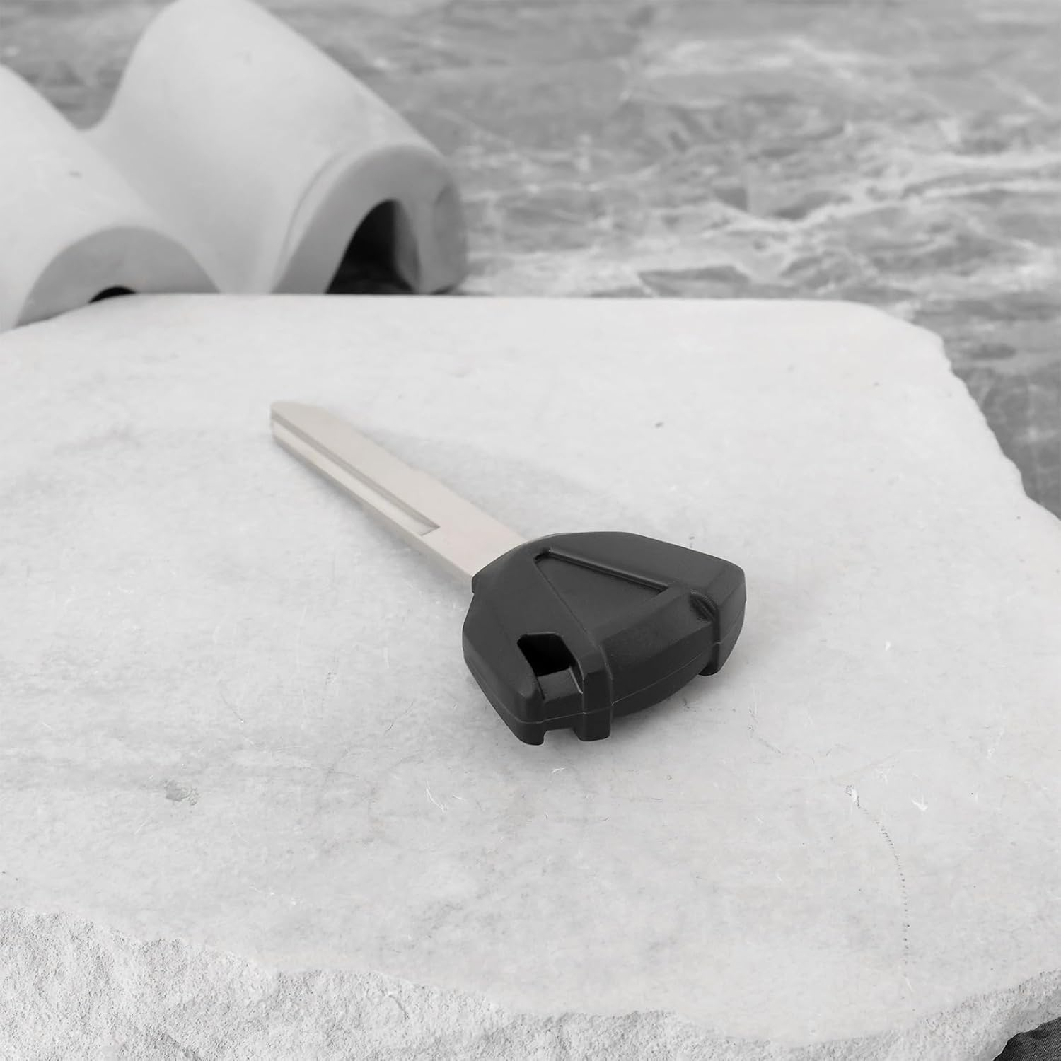 SG Store 3PCS Motorcycle Blank Blade Uncut Key Compatible with Kawa-Saki Z400 Z900 Z750 Z1000 2017-2020 Compatible with Ninja ZX-6R ZX-7R ZX-9R ZX-10R ZX-12R ZX-14R Replacement Key image number 2