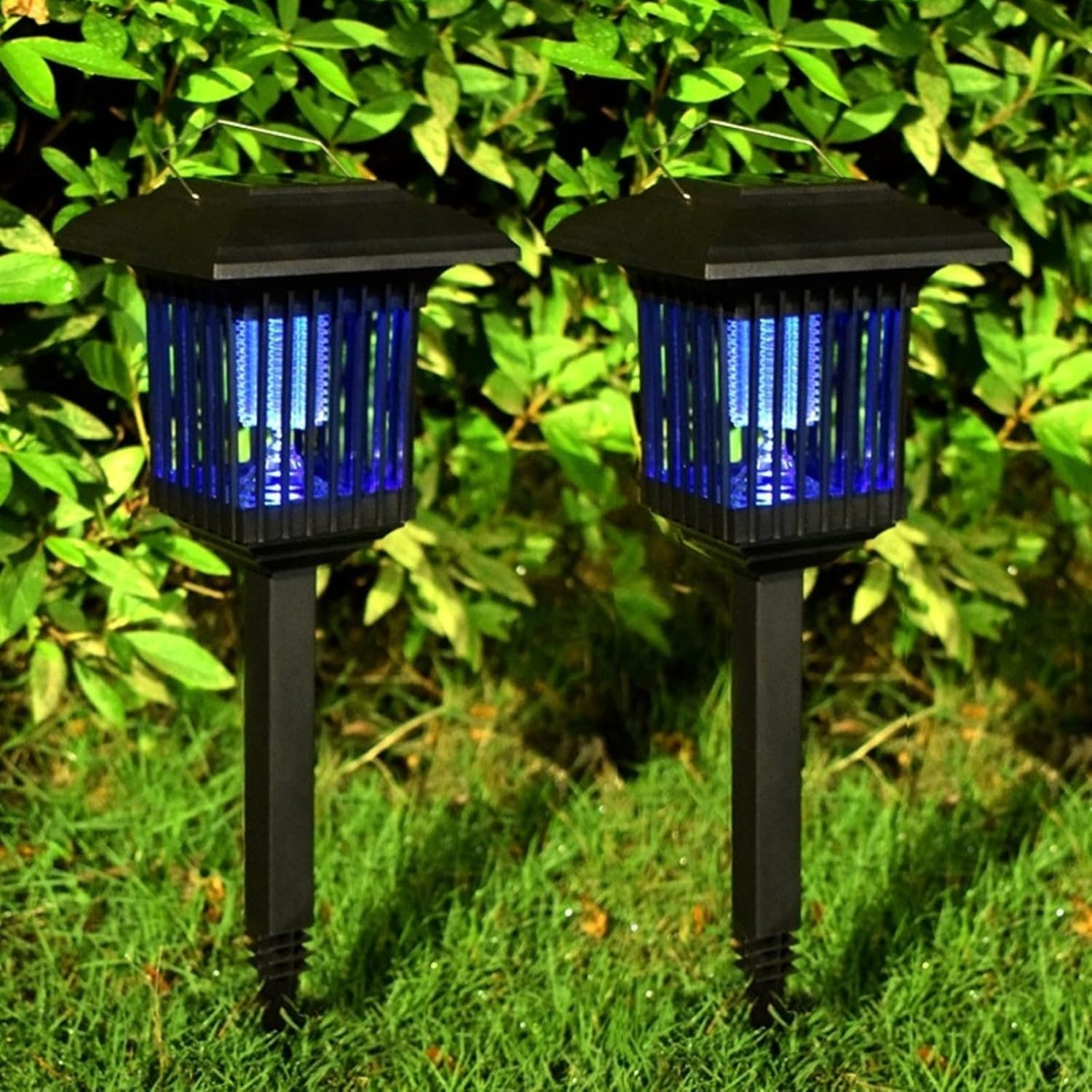 Solar Mosquito Zapper and Outdoor Light &ndash; Dual-Purpose Bug Repellent & Garden Lamp, Waterproof, Solar-Powered, 3 Installation Methods, Eco-Friendly Mosquito Killer for Patios & Lawns image number 3