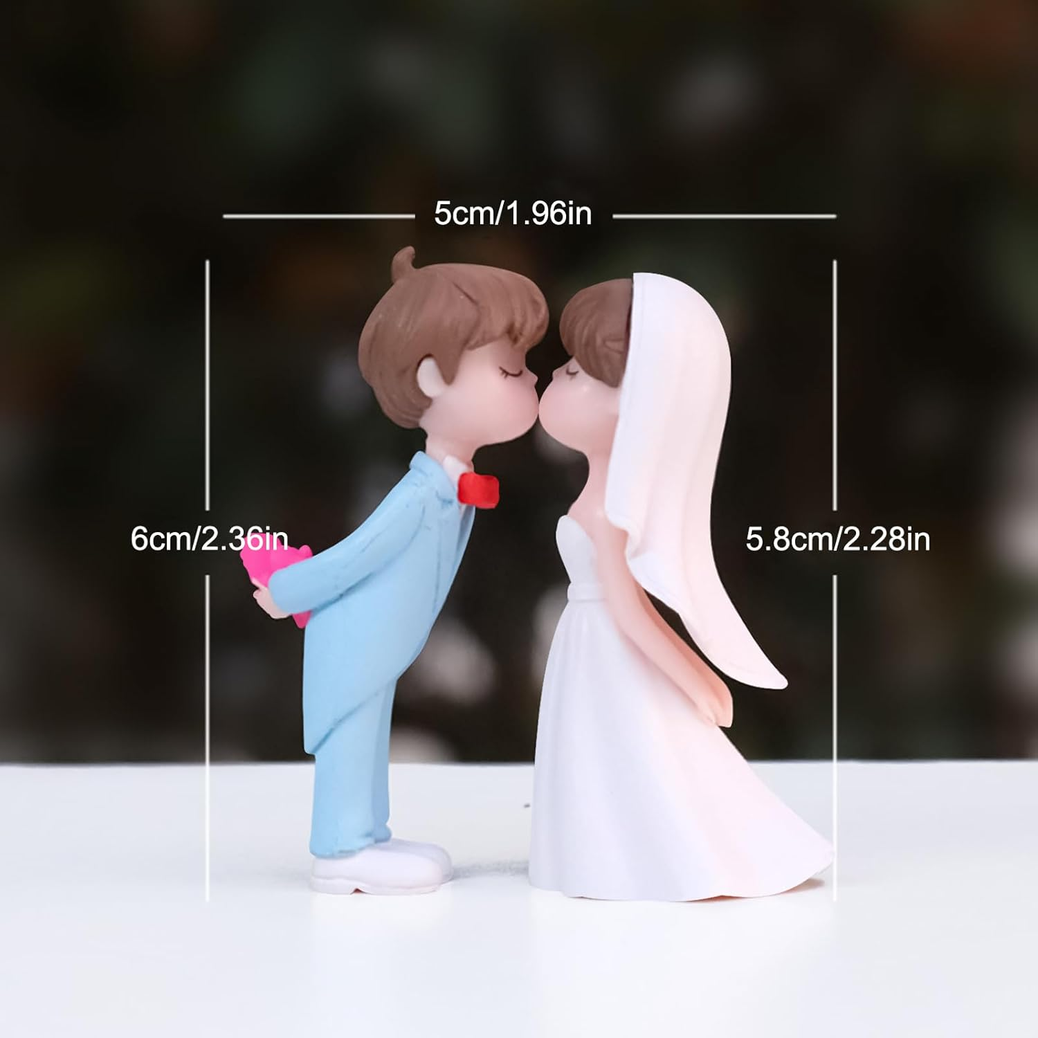 Wedding Cake Decorations, 2 Pairs Couple Figurine Wedding Cake Decoration, Wedding Figurines for Birthday Party, Couple Figurine Cake Decoration for Home Decor, Wedding, Celebration