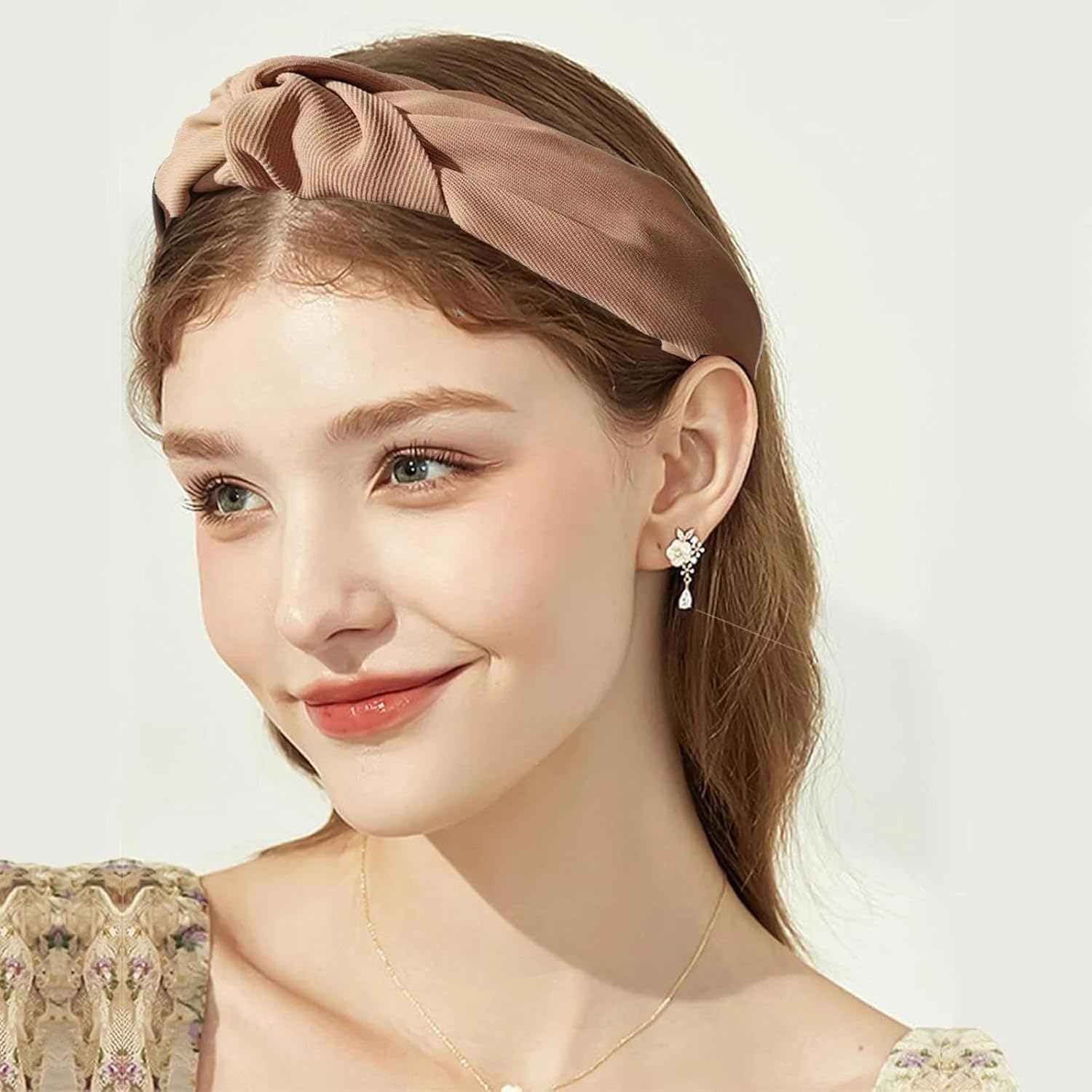 Dinghaole 4Pcs Women'S Wide Bohemian Headband - Knot Set, Suitable for Women'S Floral Prints and Solid Color Headband Accessories, Elastic and Comfortable for Daily Wear, Yoga, Beach image number 1