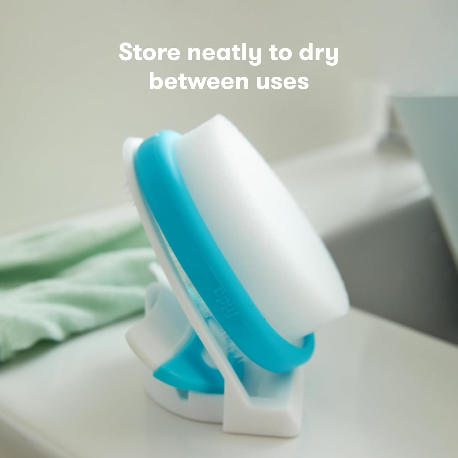 The 3-Step Cradle Cap System by Fridababy | Dermafrida the Flakefixer | Sponge, Brush, Comb and Storage Stand for Babies with Cradle Cap image number 5