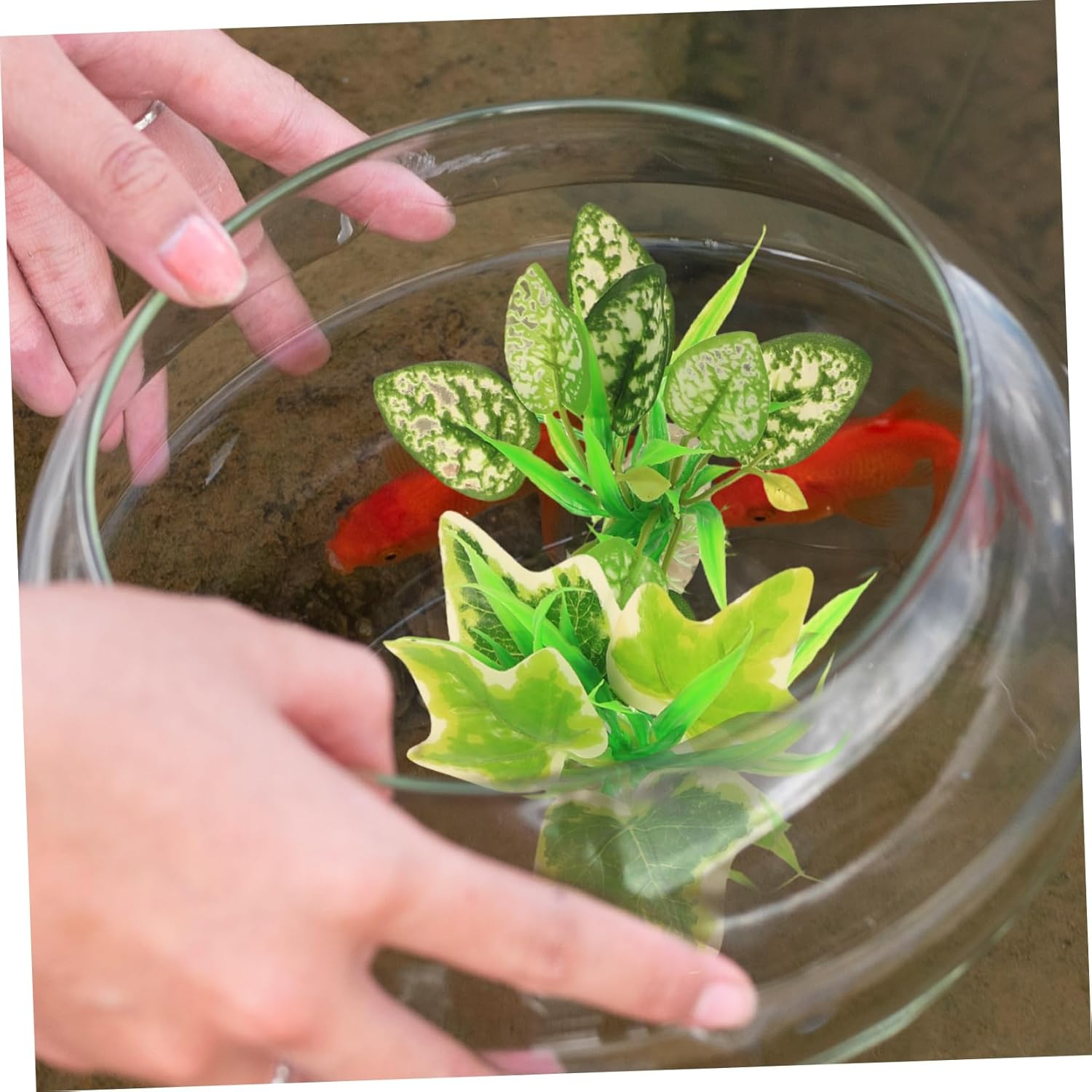 Parliky 4Pcs Artificial Aquarium Plants Simulated Fish Tank Decor Lightweight Faux Water Grass for Aquatic Decoration Safe for Fish and Shrimp Realistic Greenery for Aquariums image number 5