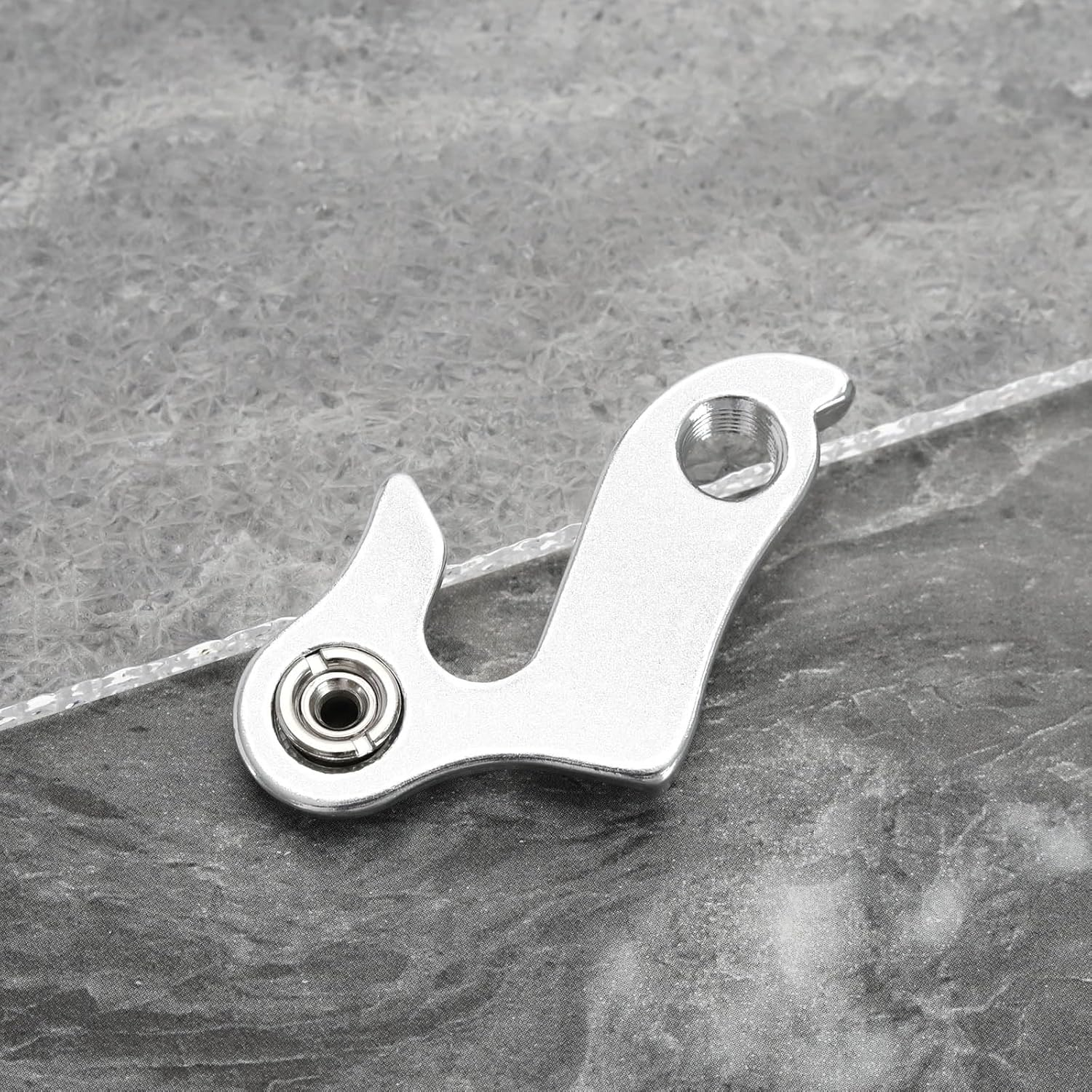 Emagtech Mech Derailleur Hanger Derailleur Hook Bicycle Tail Hook Rear Derailleur Hook Aluminum Alloy with 2 Screws Compatible with Baracuda Compatible with Bianchi image number 2