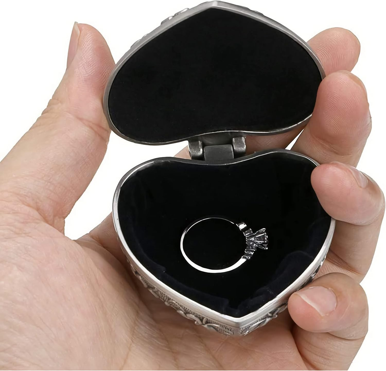 Vintage Metal Heart Shape/Retro Classic Pirate Jewelry Box, Small Trinket Jewelry Storage Box for Rings Earrings Necklace Treasure Chest Organizer Antique Jewelry Keepsake Gift Box Case for Girl image number 1