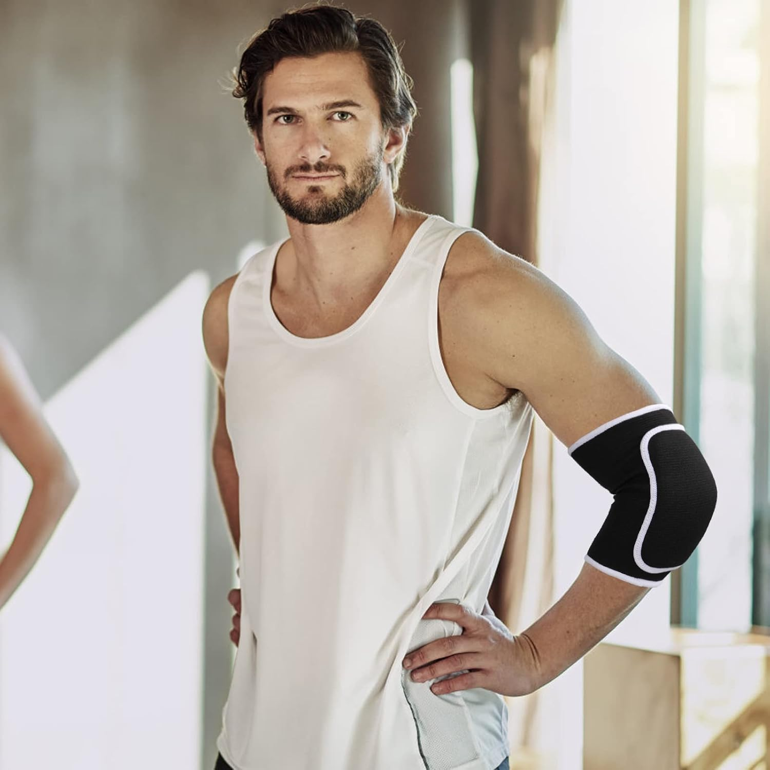 Breathable Volleyball Elbow Pads, 1Pair Black Breathable Protective Volleyball Elbow Pads, Black Basketball Elbow Wraps with Thickened Spongy Pads image number 1